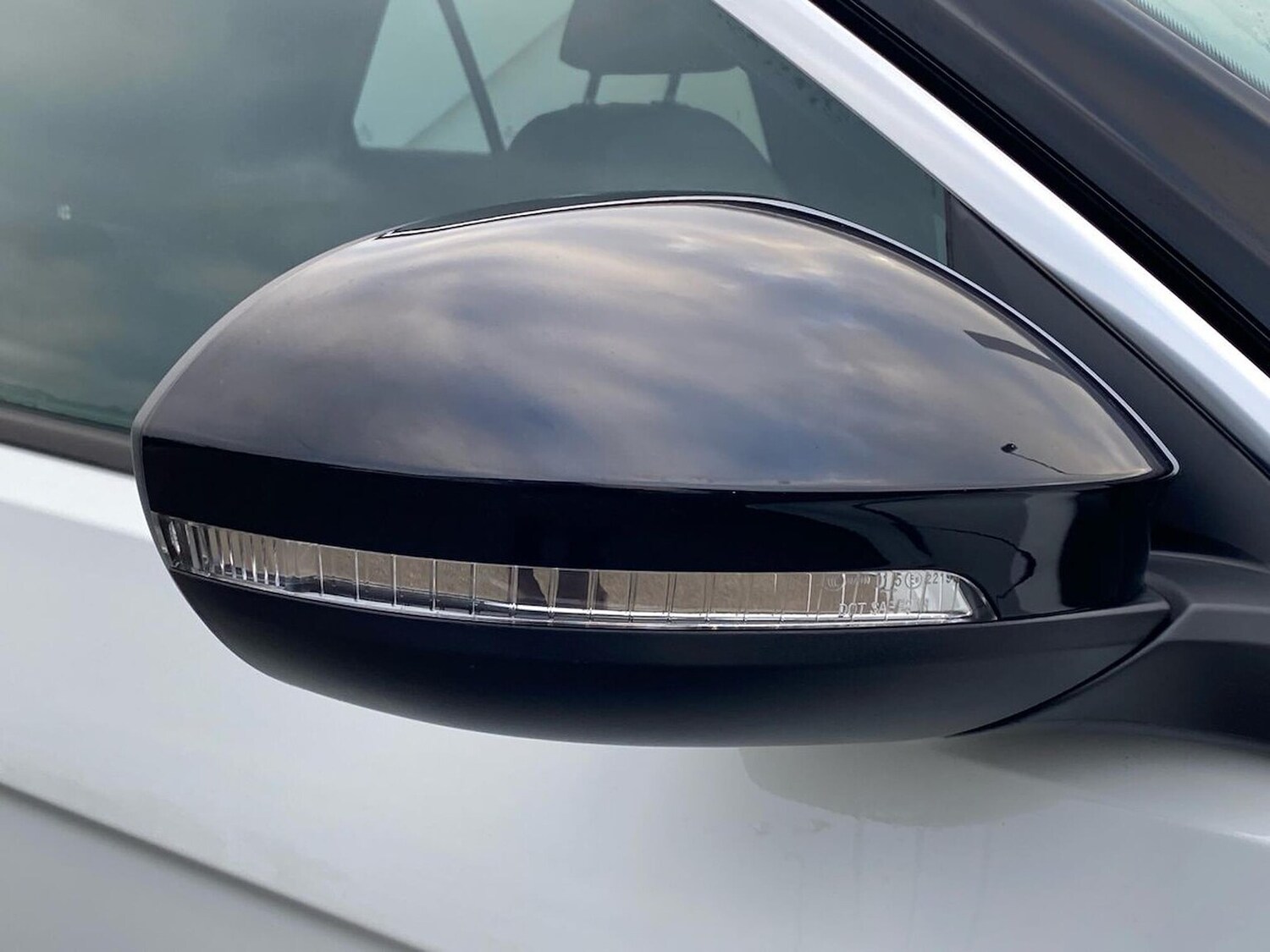 Used Volkswagen T-Roc 2026 for sale - 77759341: Photo 36