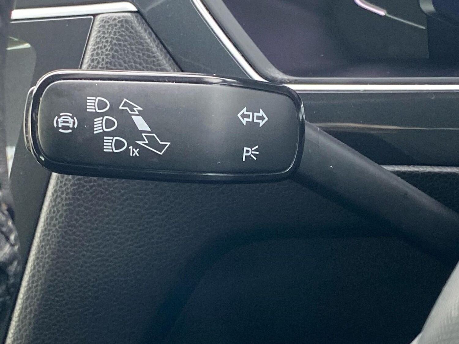 Used Volkswagen Tiguan 2020 for sale - 77759335: Photo 29