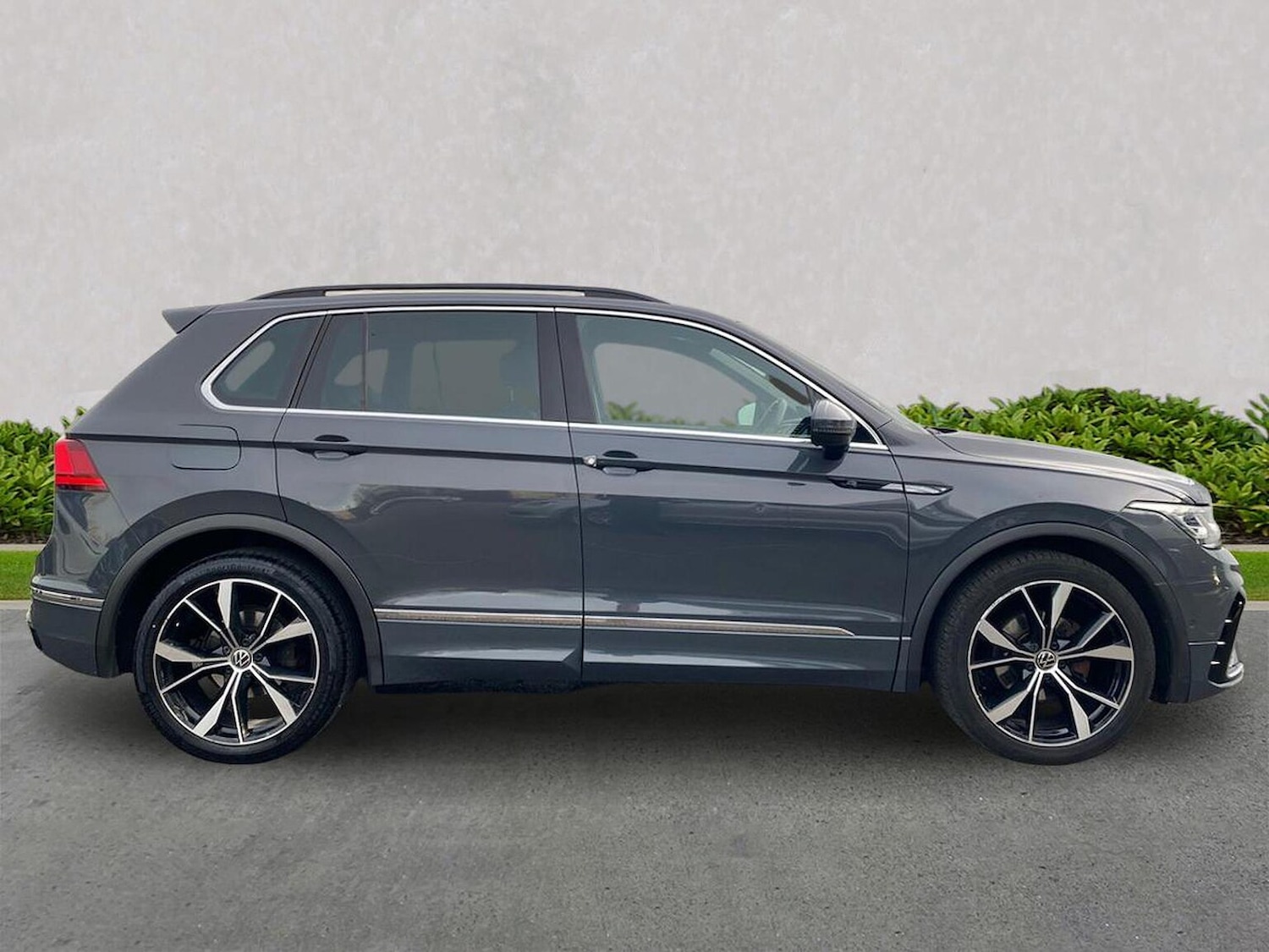 Used Volkswagen Tiguan 2020 for sale - 77759335: Photo 3