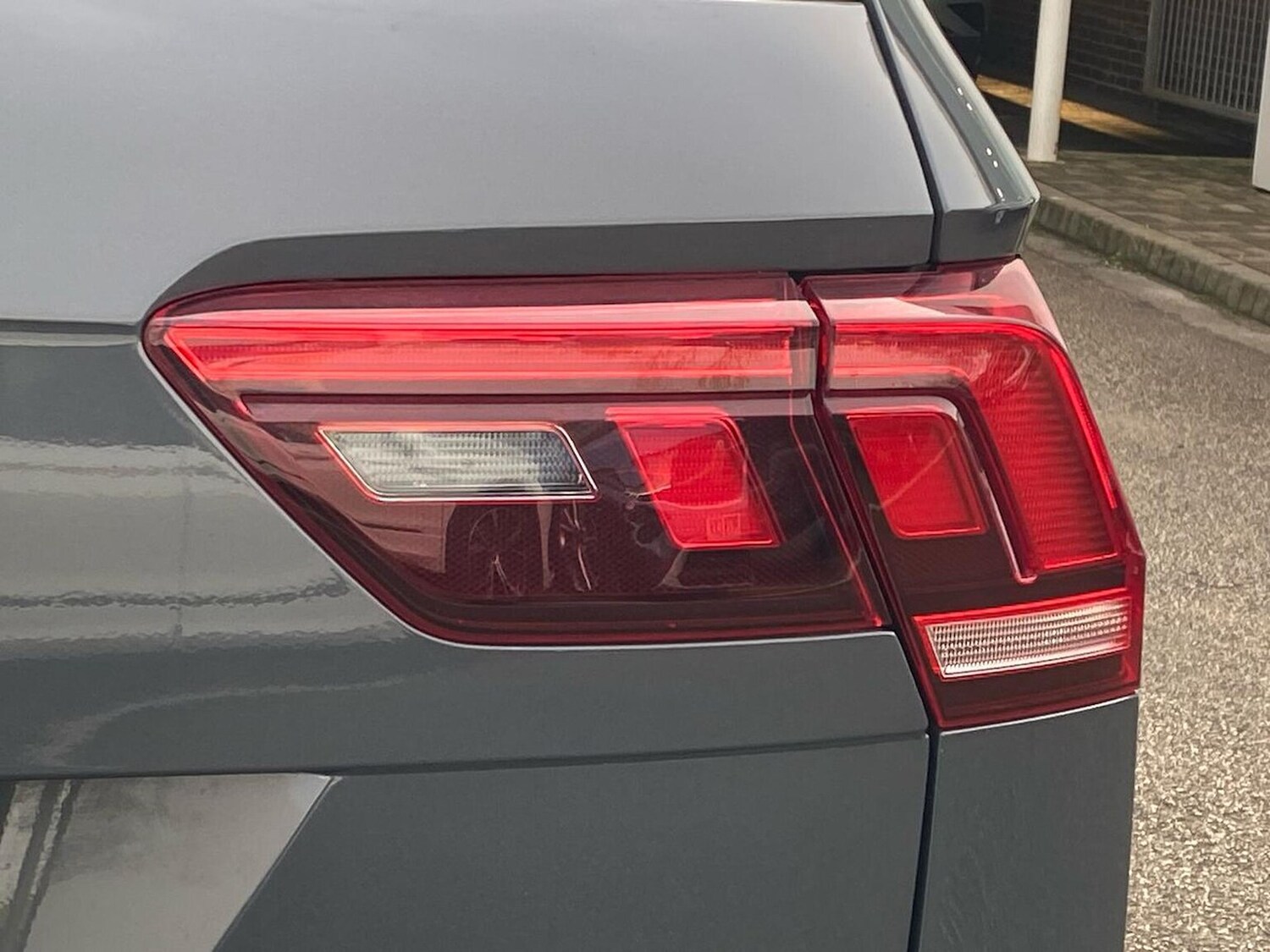 Used Volkswagen Tiguan 2020 for sale - 77759335: Photo 35