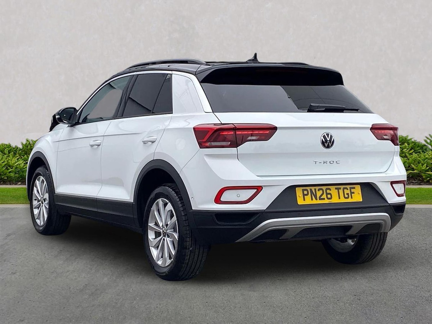 Used Volkswagen T-Roc 2026 for sale - 78195961: Photo 2