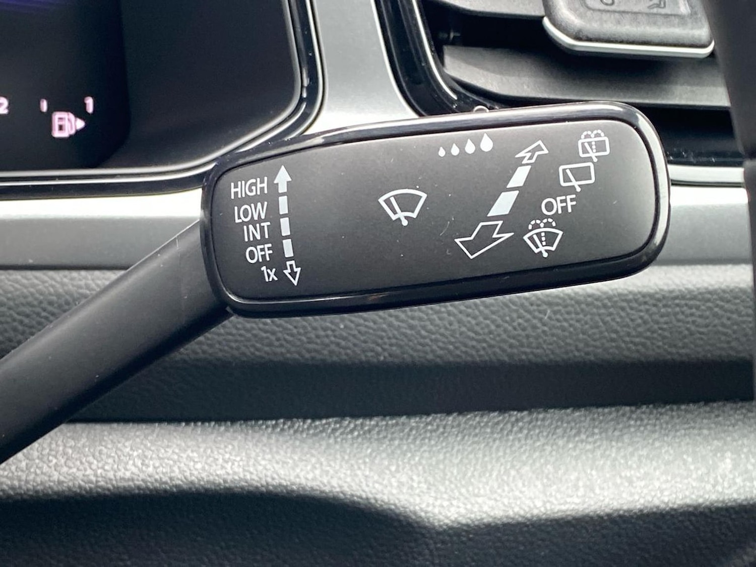 Used Volkswagen T-Roc 2026 for sale - 78195961: Photo 27