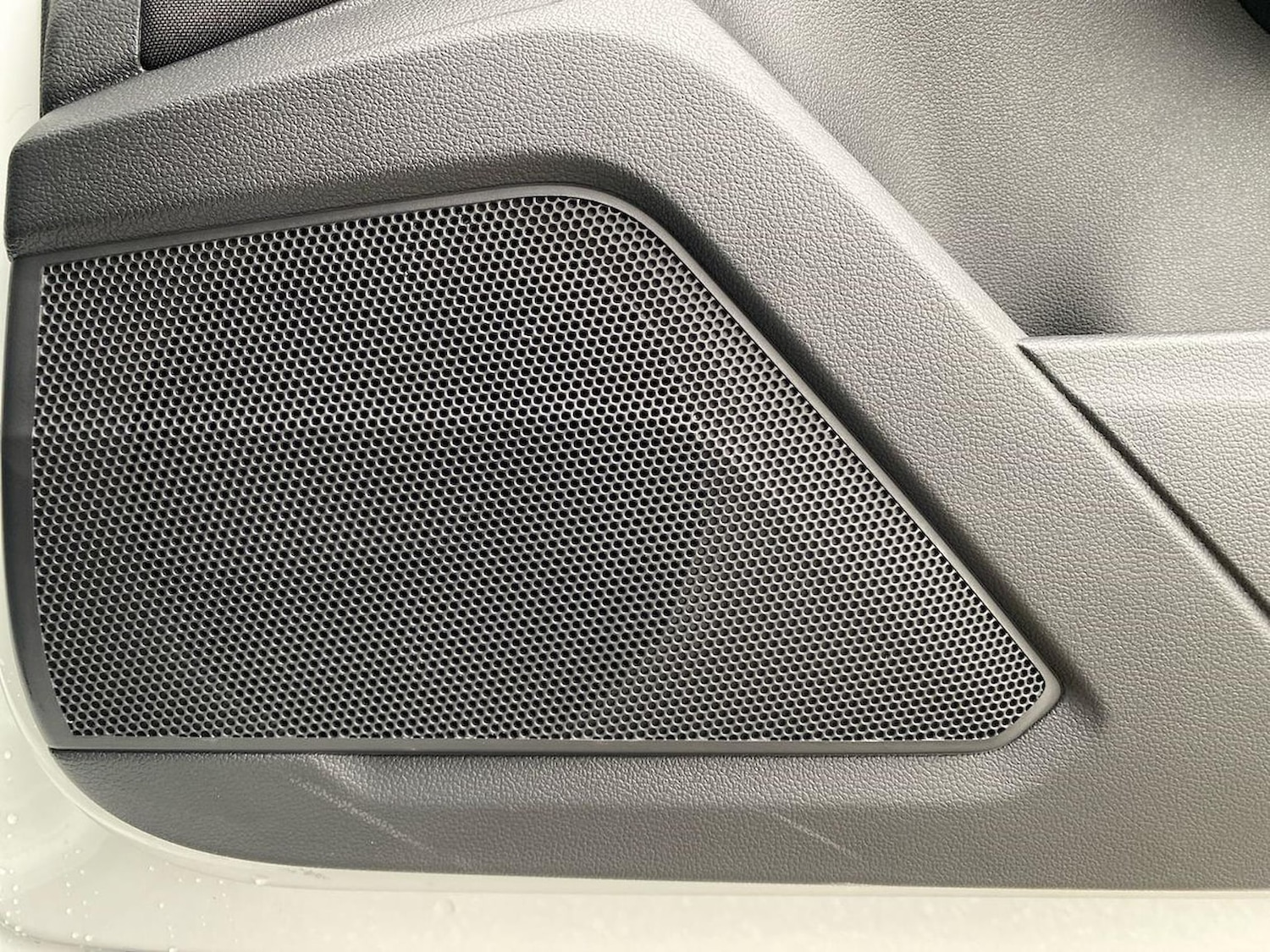 Used Volkswagen T-Roc 2026 for sale - 78195961: Photo 29