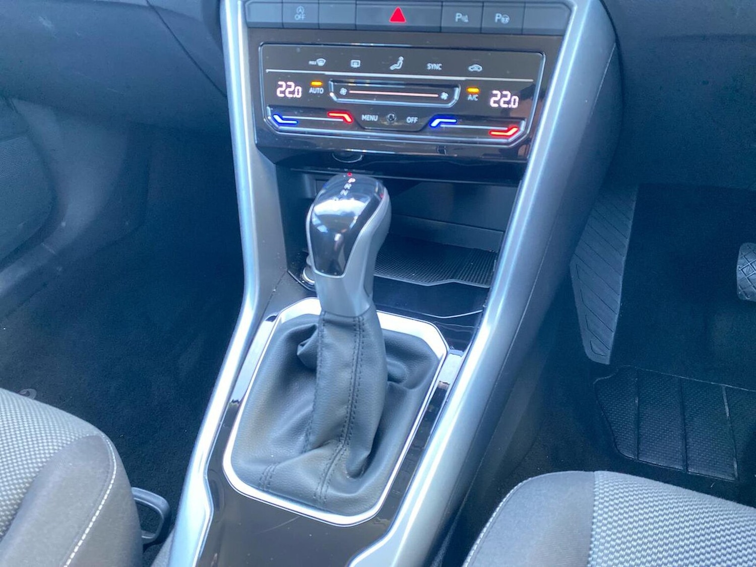 Used Volkswagen T-Roc 2023 for sale - 78195938: Photo 13