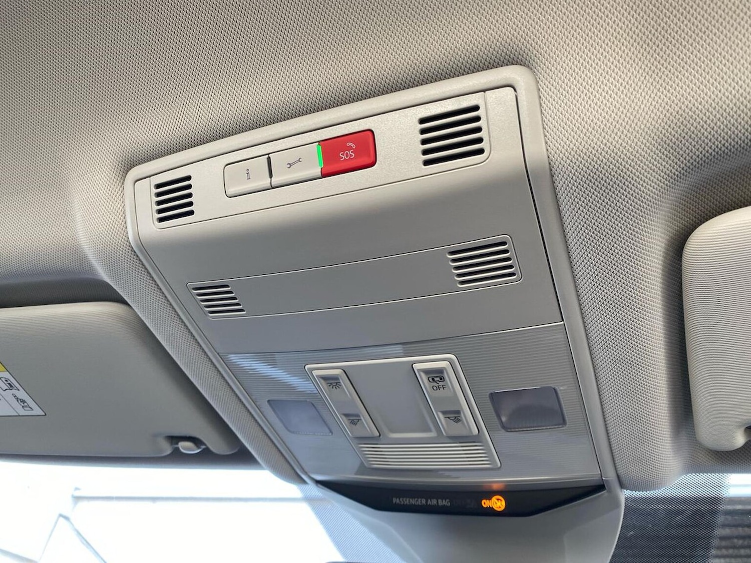 Used Volkswagen T-Roc 2023 for sale - 78195938: Photo 14