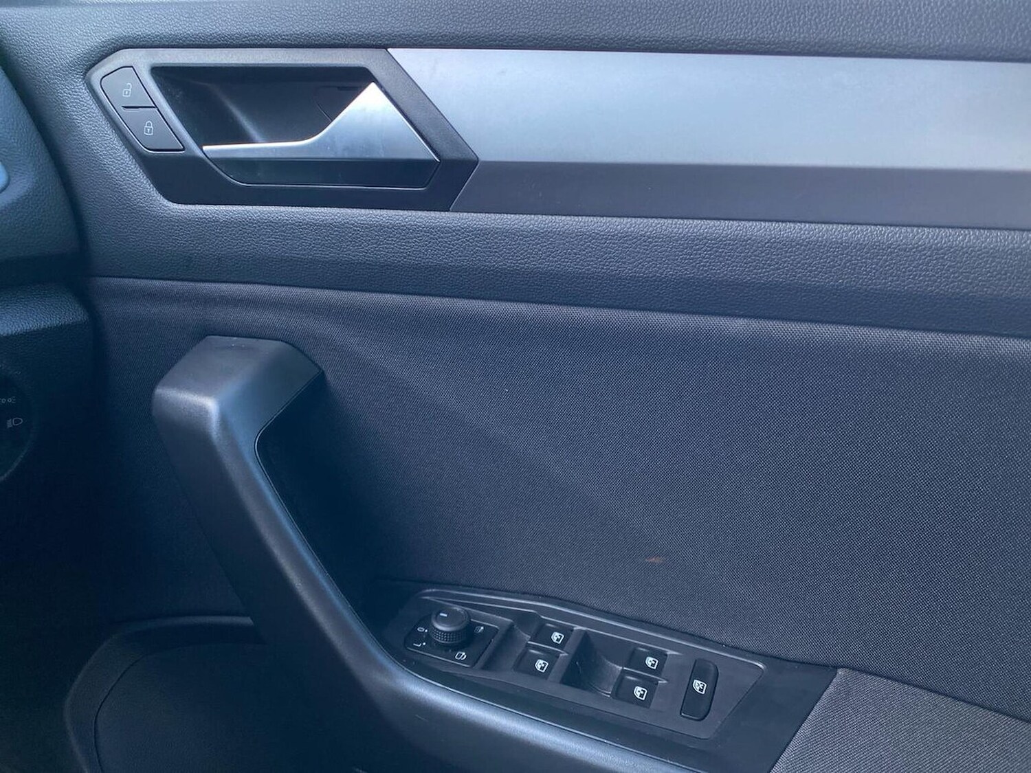 Used Volkswagen T-Roc 2023 for sale - 78195938: Photo 21