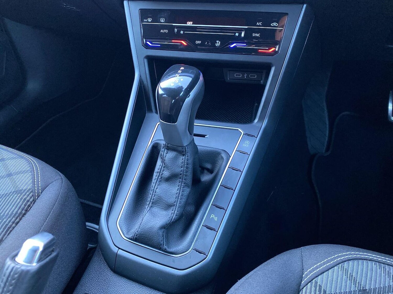 Used Volkswagen Polo 2024 for sale - 76699491: Photo 13