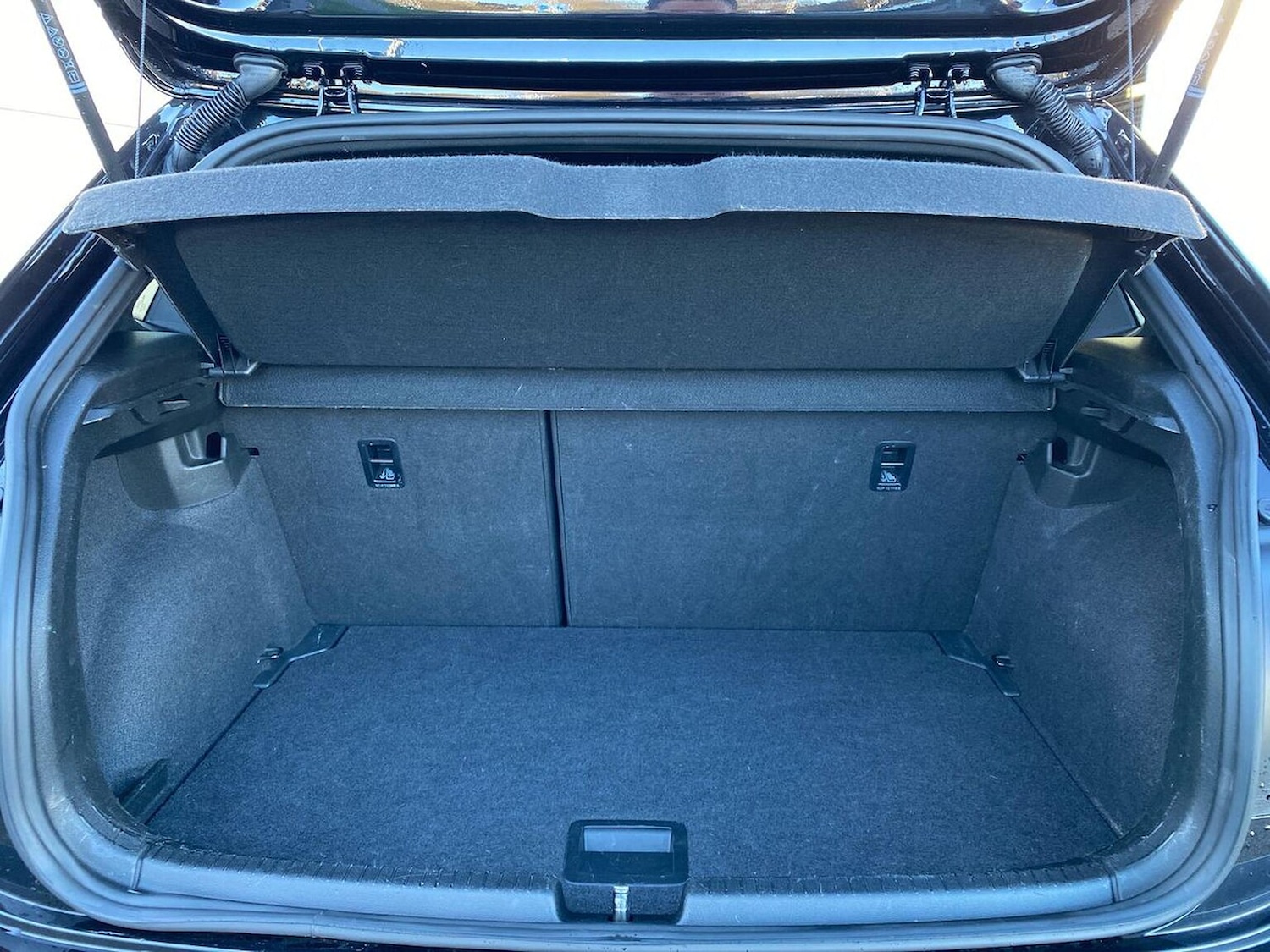 Used Volkswagen Polo 2024 for sale - 76699491: Photo 17