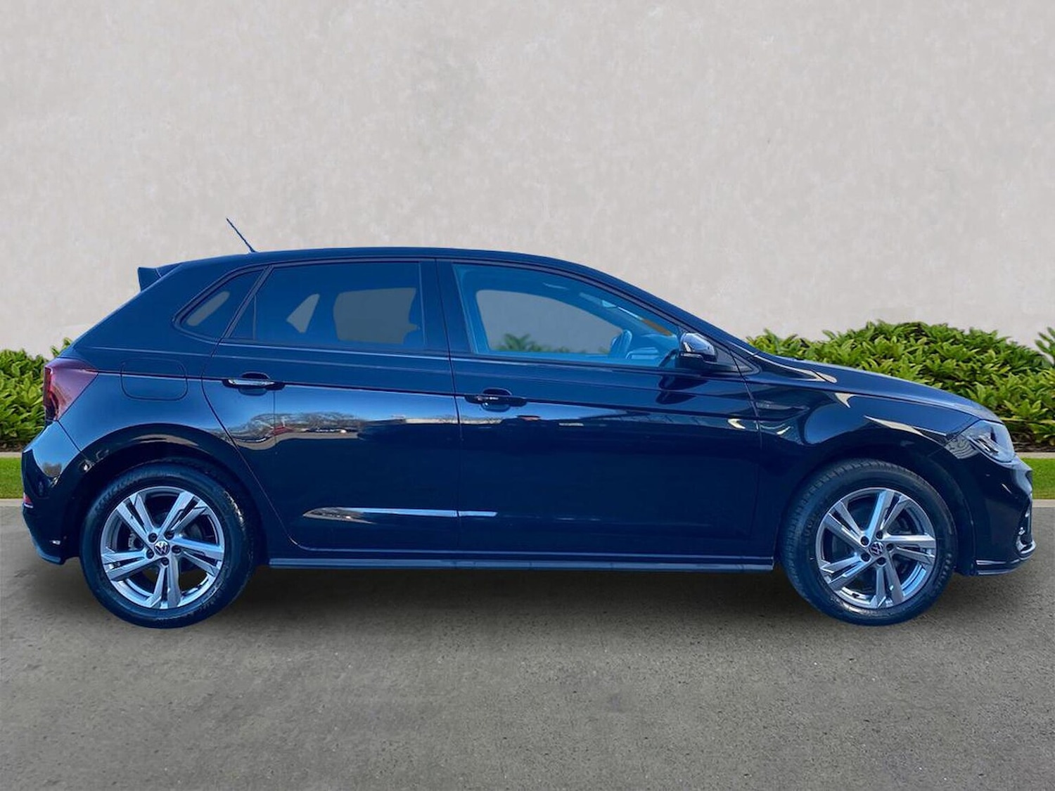 Used Volkswagen Polo 2024 for sale - 76699491: Photo 3