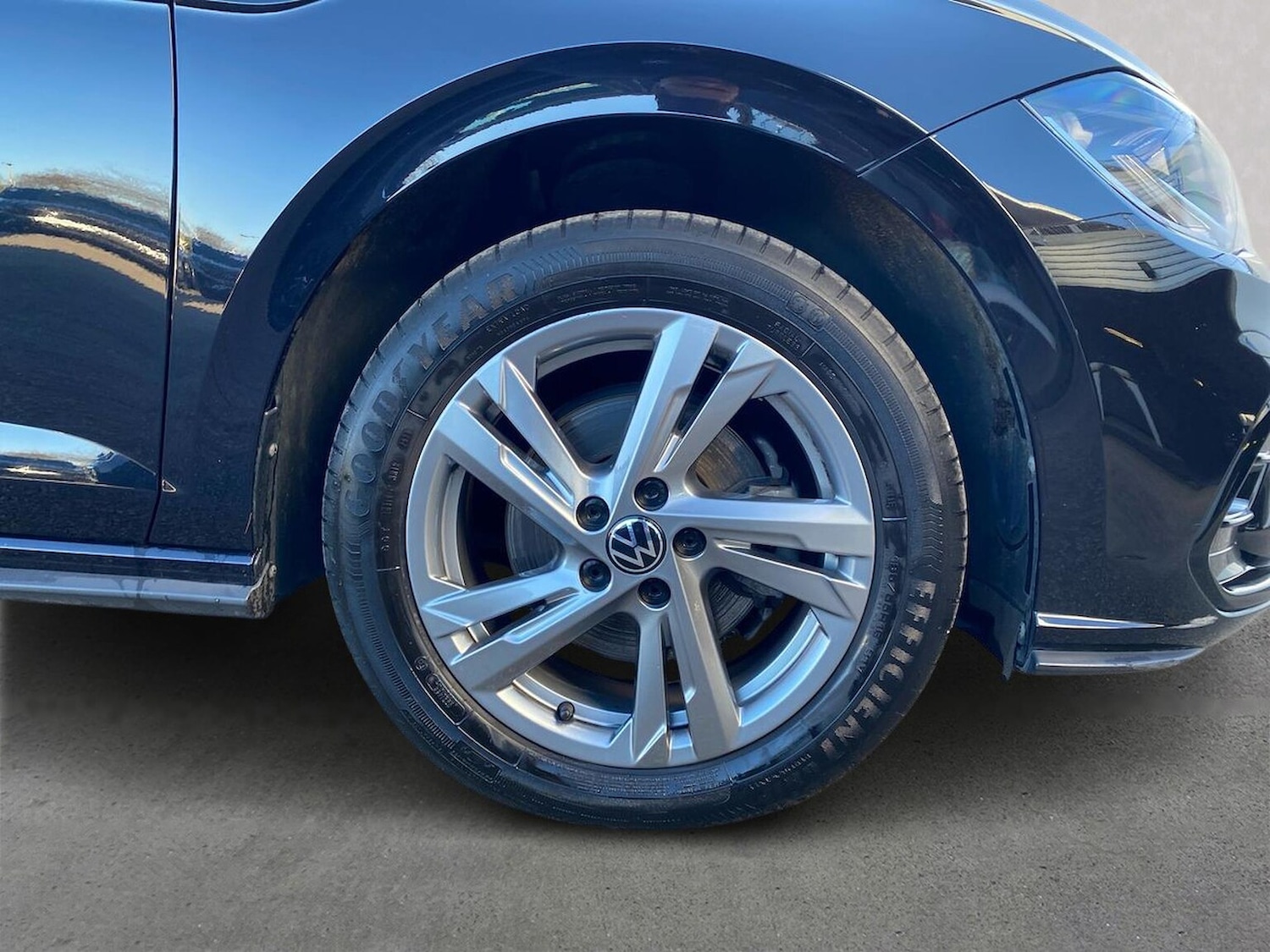 Used Volkswagen Polo 2024 for sale - 76699491: Photo 6