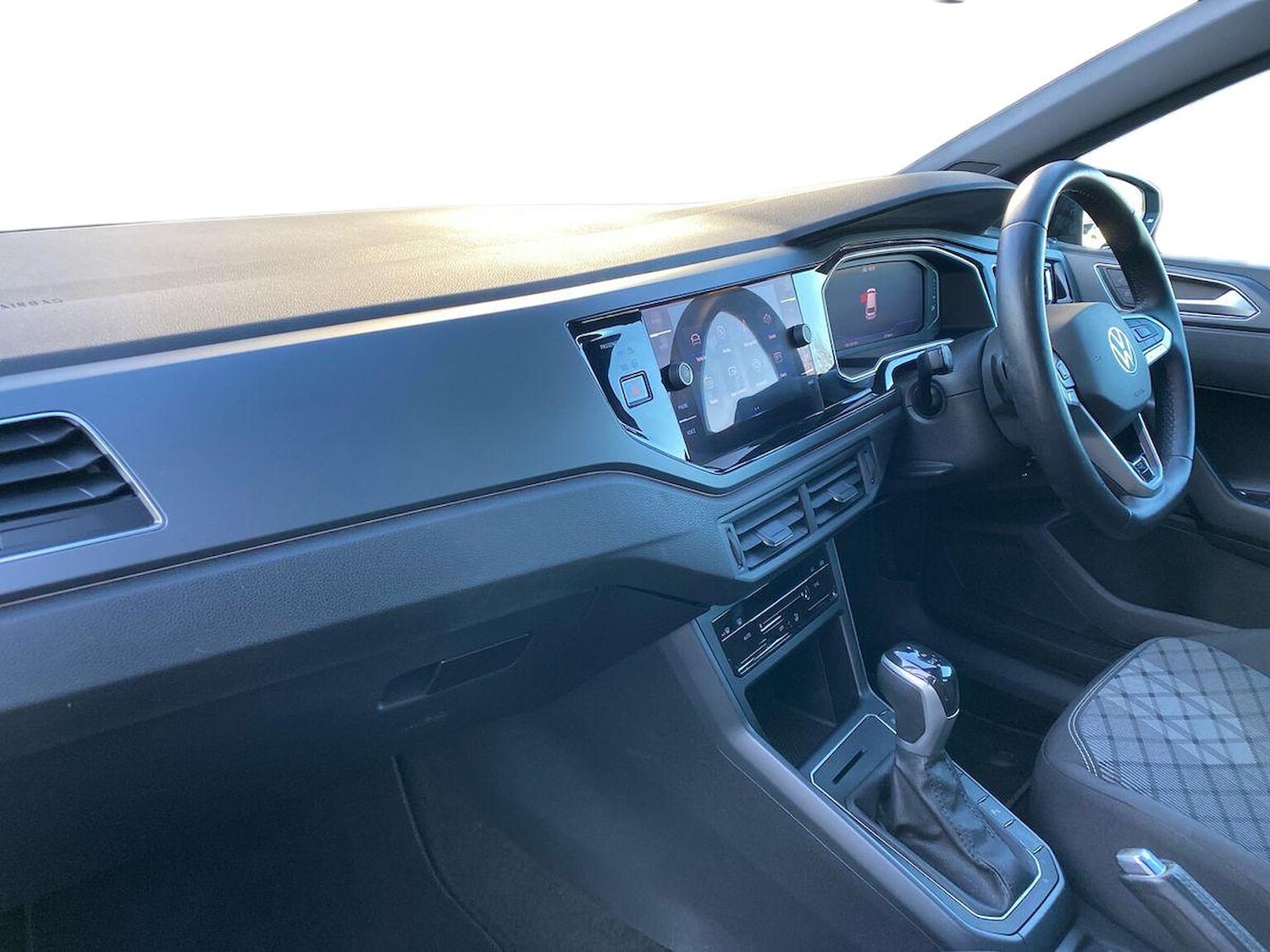 Used Volkswagen Polo 2024 for sale - 76699491: Photo 7