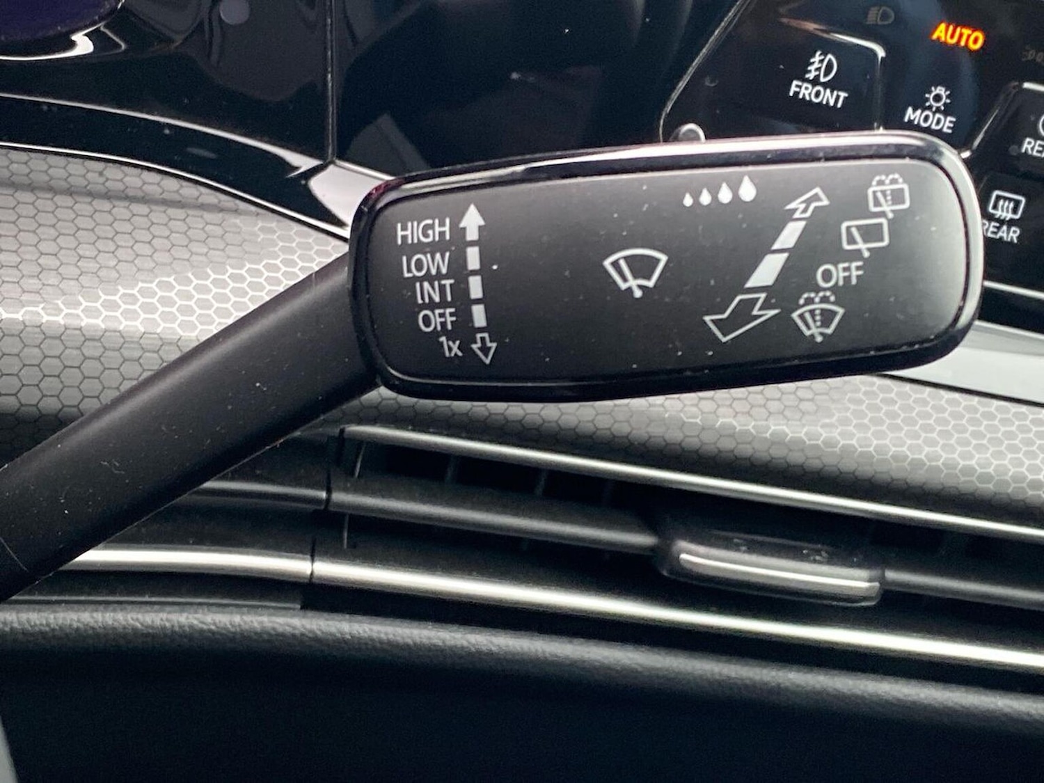 Used Volkswagen Golf 2020 for sale - 78195922: Photo 28