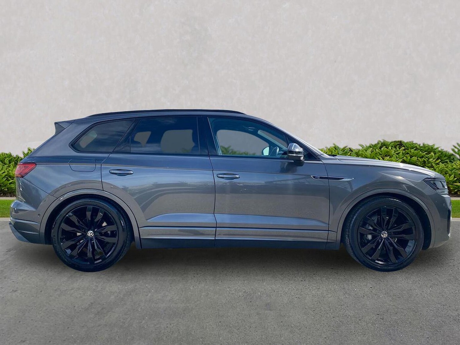 Used Volkswagen Touareg 2023 for sale - 78195962: Photo 3