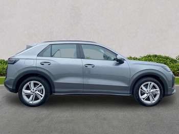 Used Volkswagen T-Roc 2026 for sale - 79114980: Photo