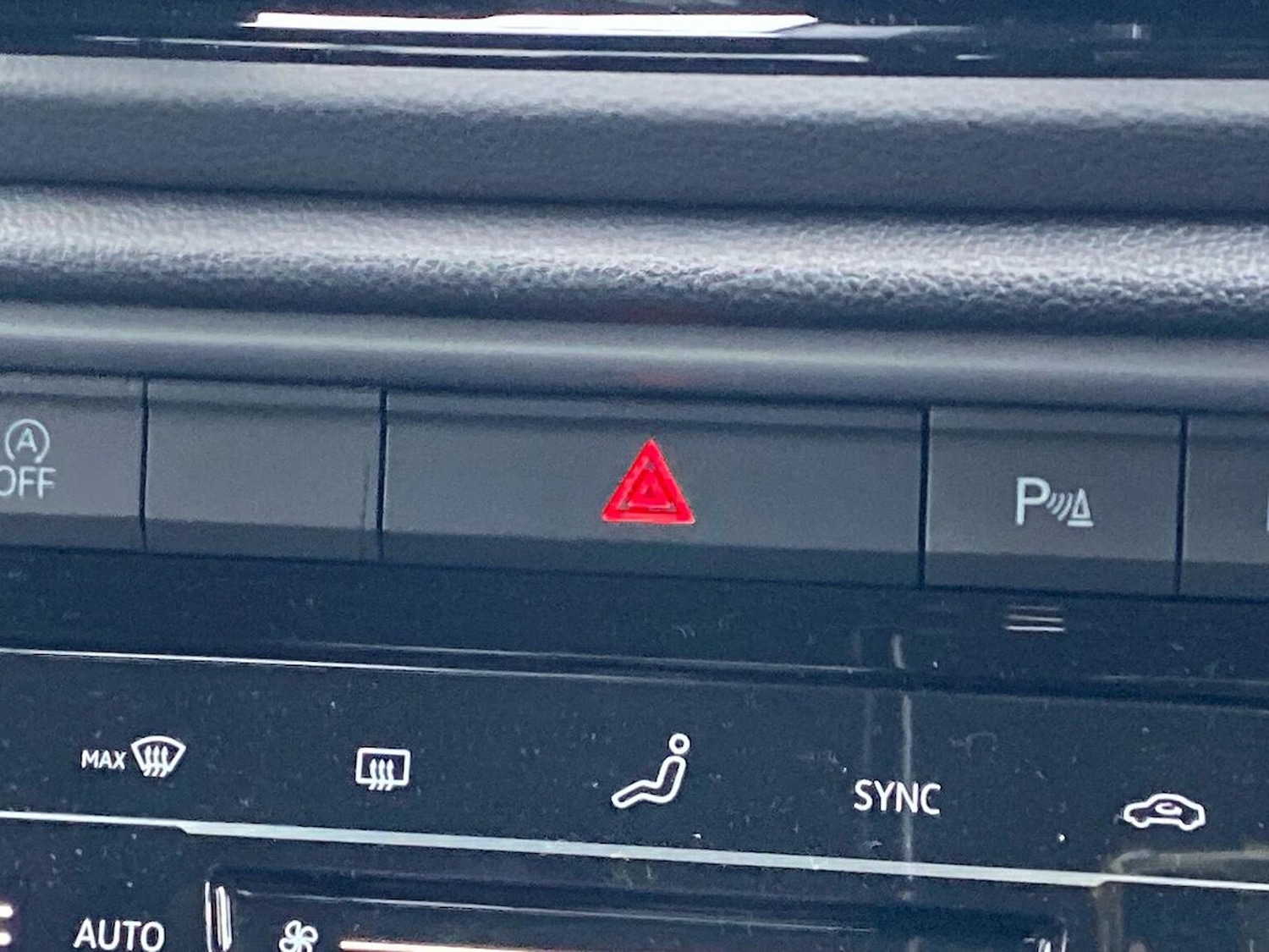 Used Volkswagen T-Roc 2026 for sale - 77901669: Photo 22