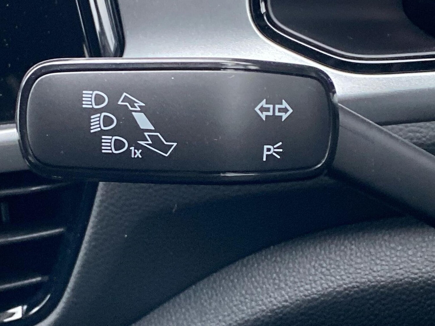 Used Volkswagen T-Roc 2026 for sale - 77901669: Photo 28