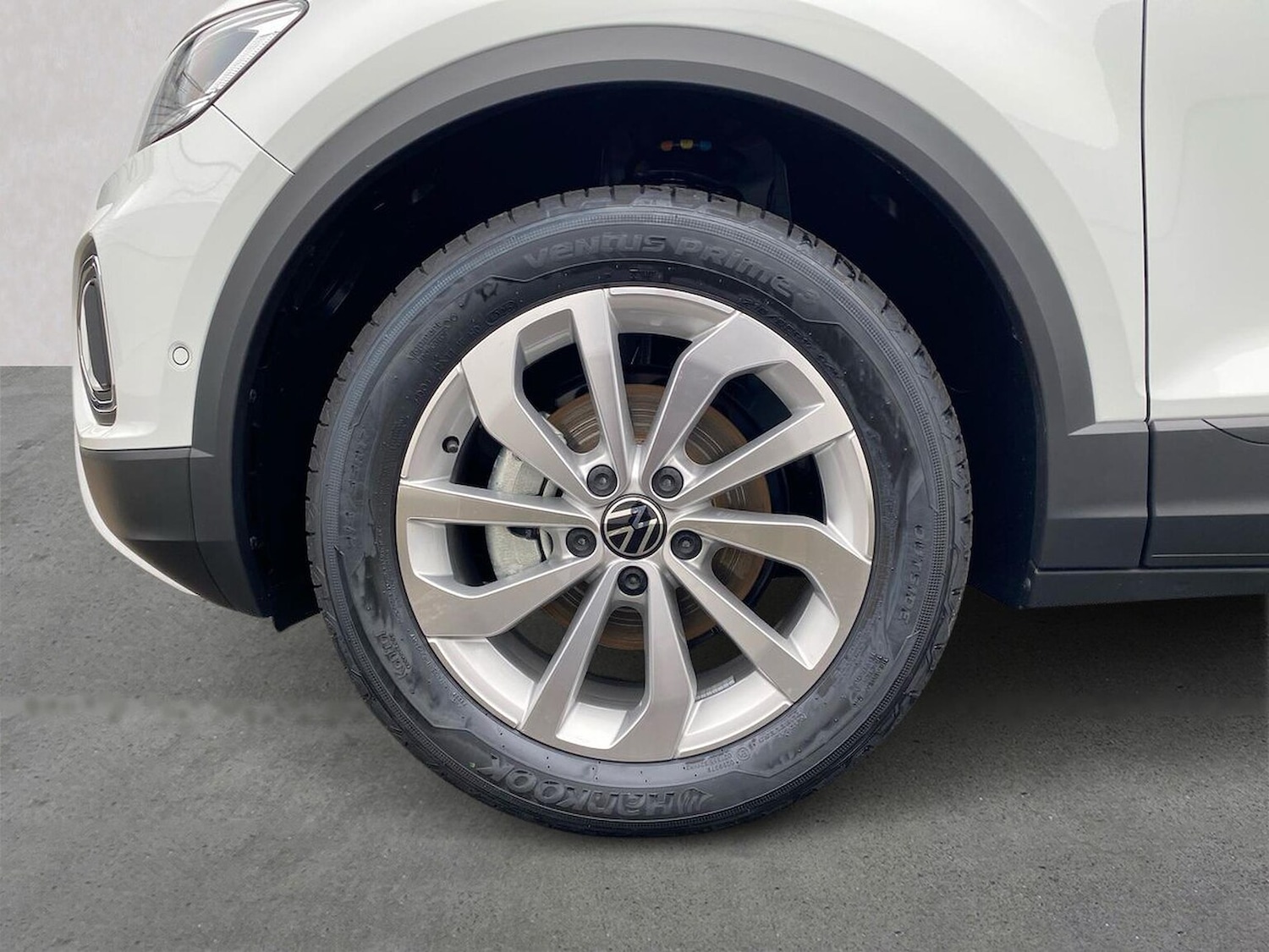 Used Volkswagen T-Roc 2026 for sale - 77901669: Photo 6