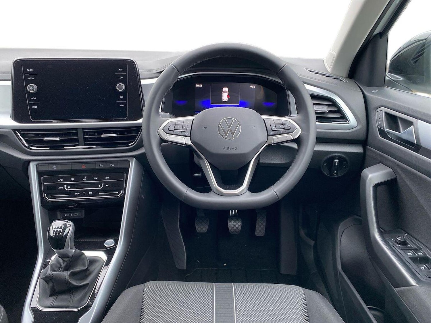 Used Volkswagen T-Roc 2026 for sale - 77901669: Photo 9