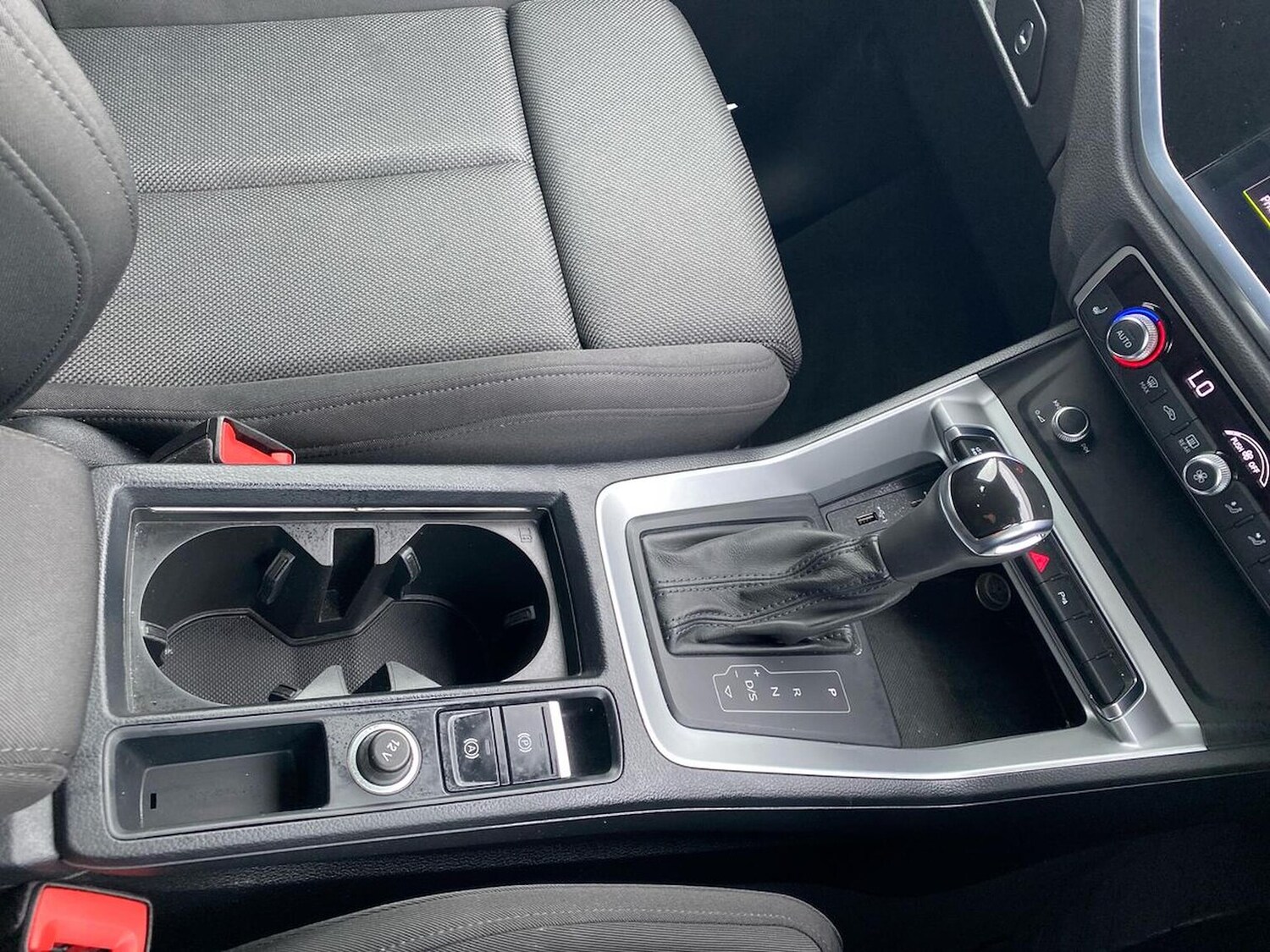 Used Audi Q3 2019 for sale - 75982168: Photo 13