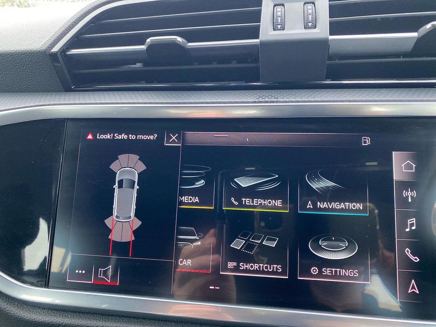 Used Audi Q3 2019 for sale - 75982168: Photo 23