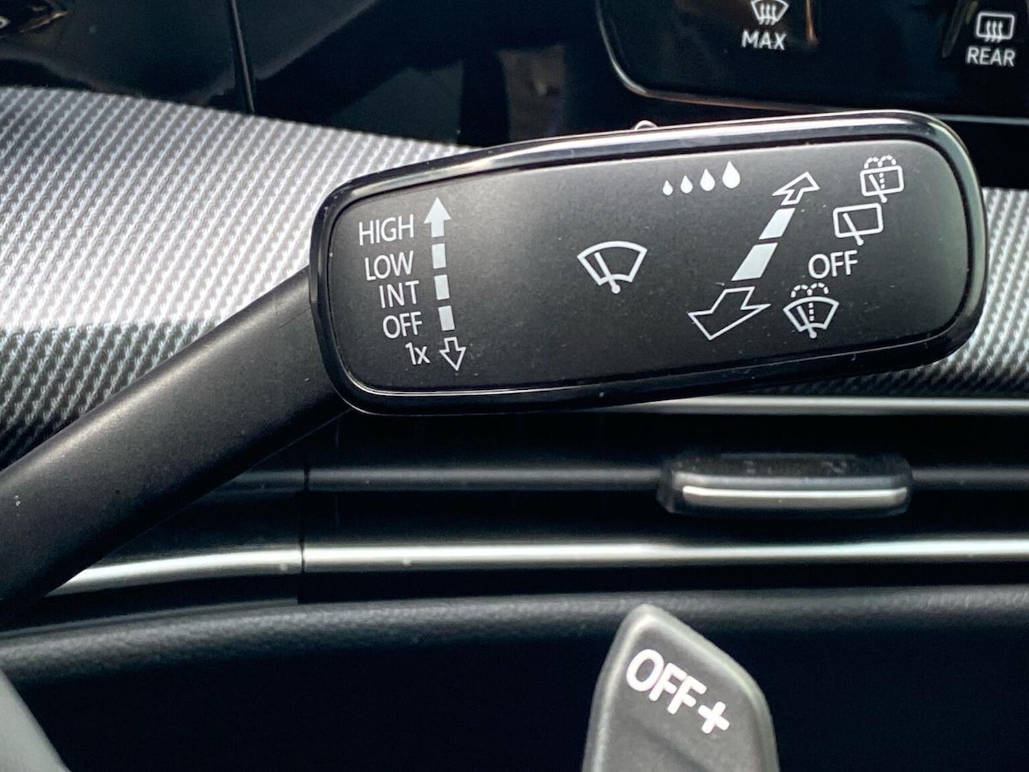 Used Volkswagen Golf 2025 for sale - 78060622: Photo 28