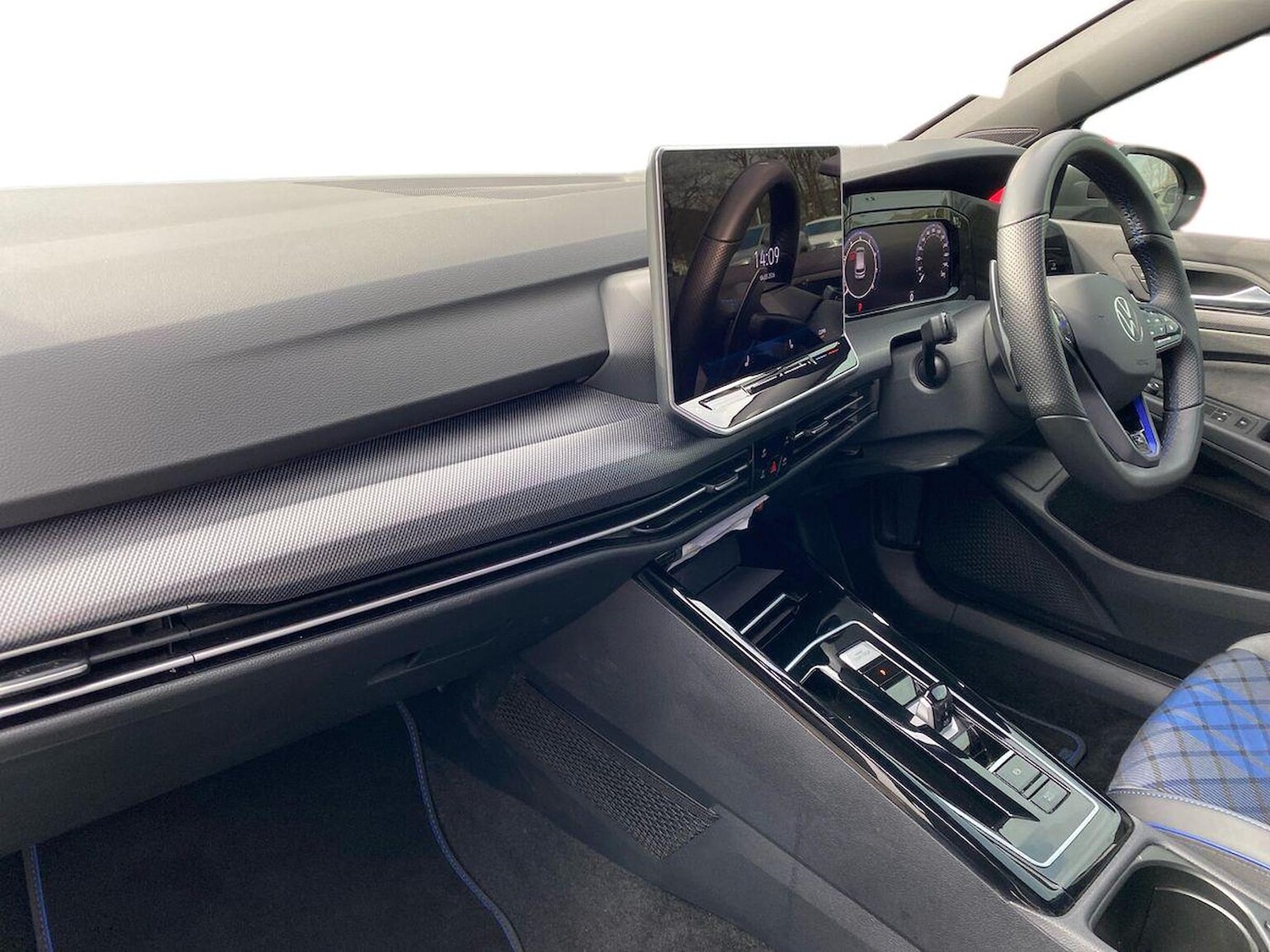 Used Volkswagen Golf 2025 for sale - 78060622: Photo 7