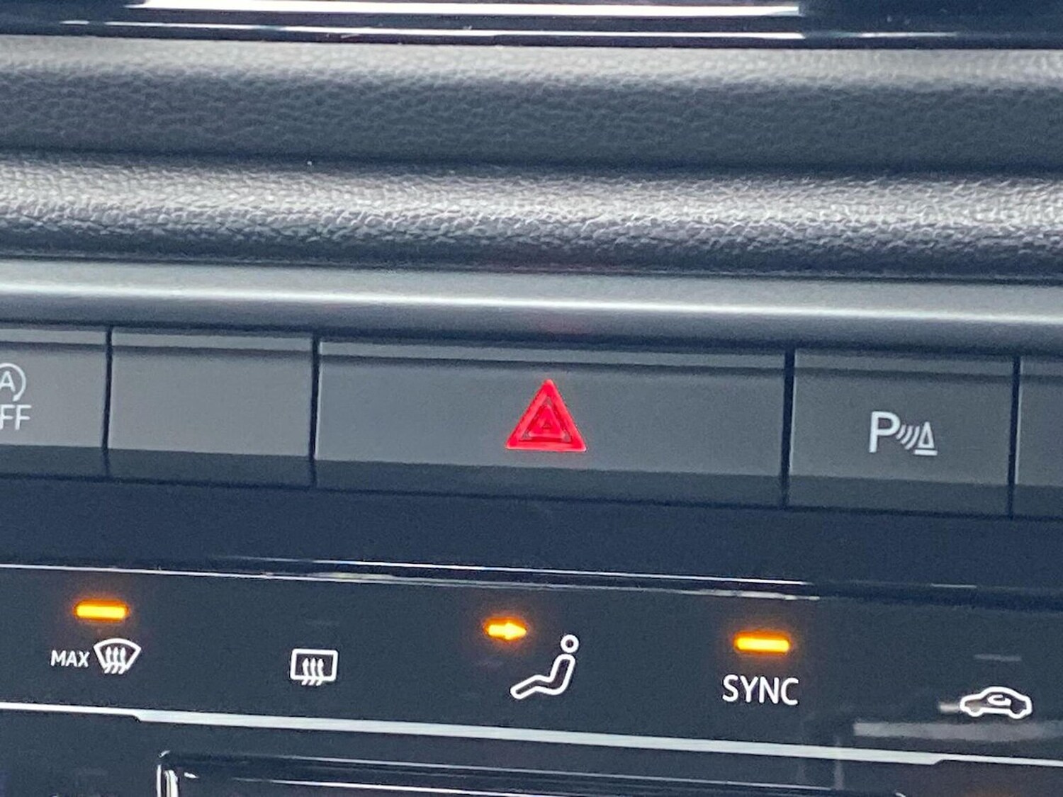 Used Volkswagen T-Roc 2022 for sale - 78195916: Photo 22