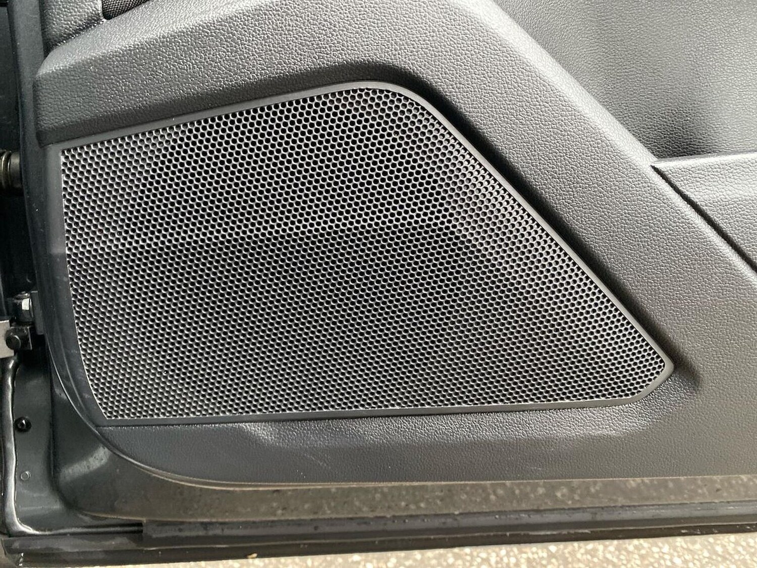 Used Volkswagen T-Roc 2022 for sale - 78195916: Photo 29