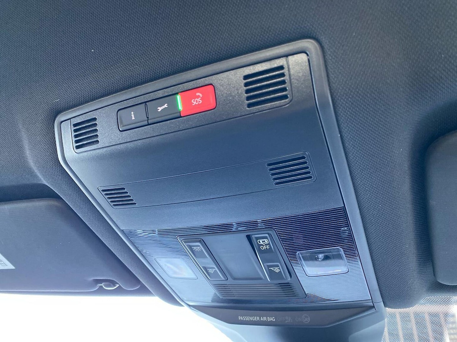 Used Volkswagen T-Roc 2021 for sale - 78144534: Photo 14