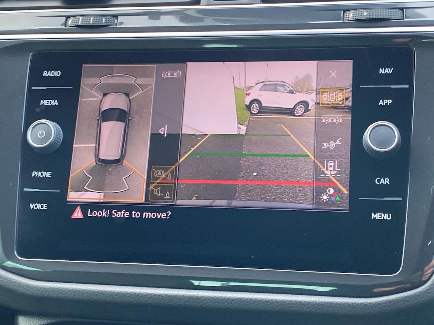 Used Volkswagen Tiguan 2022 for sale - 76951212: Photo 23