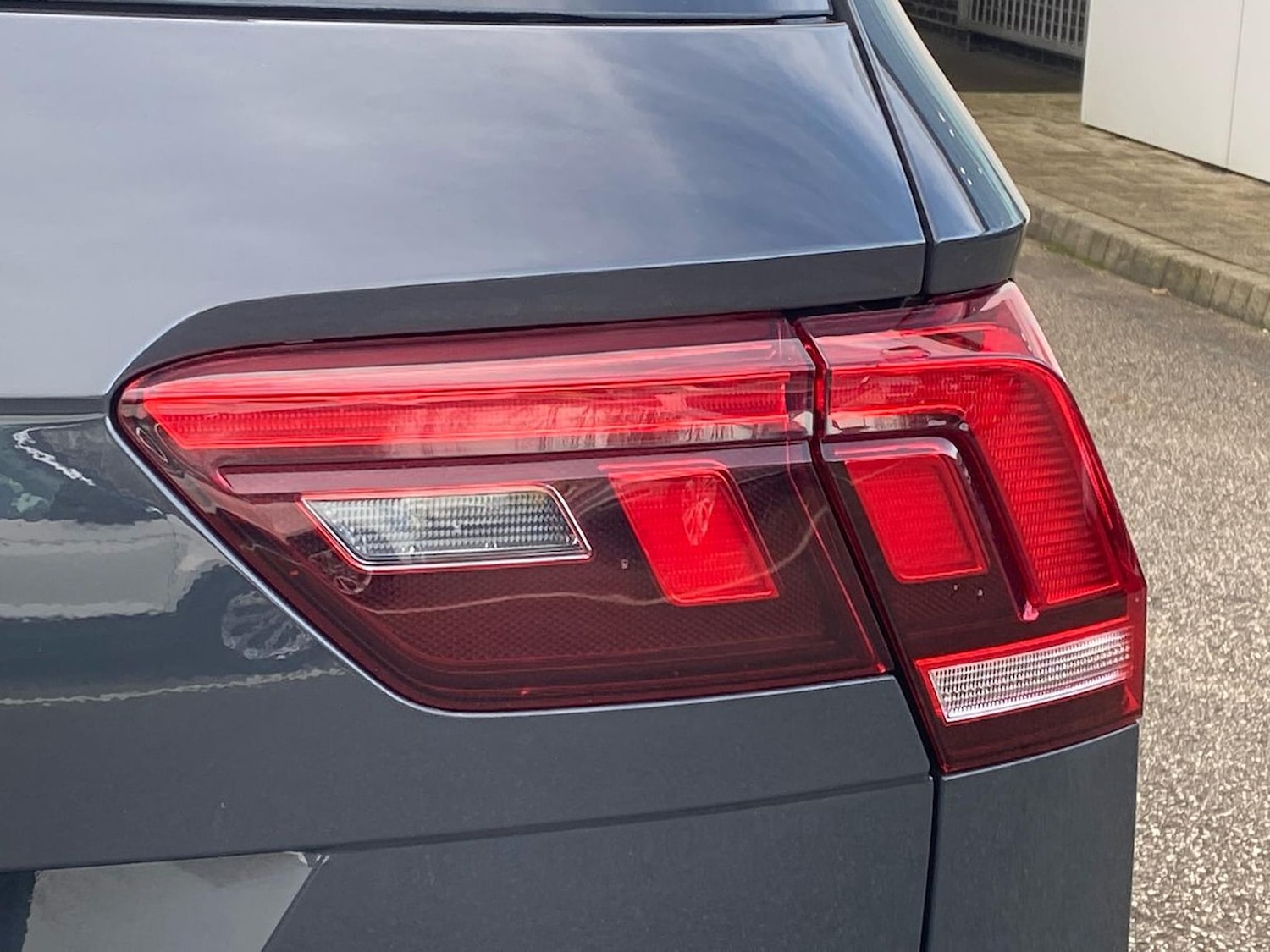 Used Volkswagen Tiguan 2022 for sale - 76951212: Photo 33