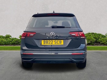 Used Volkswagen Tiguan 2022 for sale - 76951212: Photo