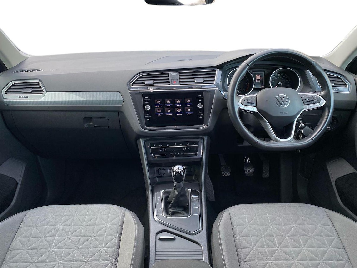 Used Volkswagen Tiguan 2022 for sale - 76951212: Photo 8