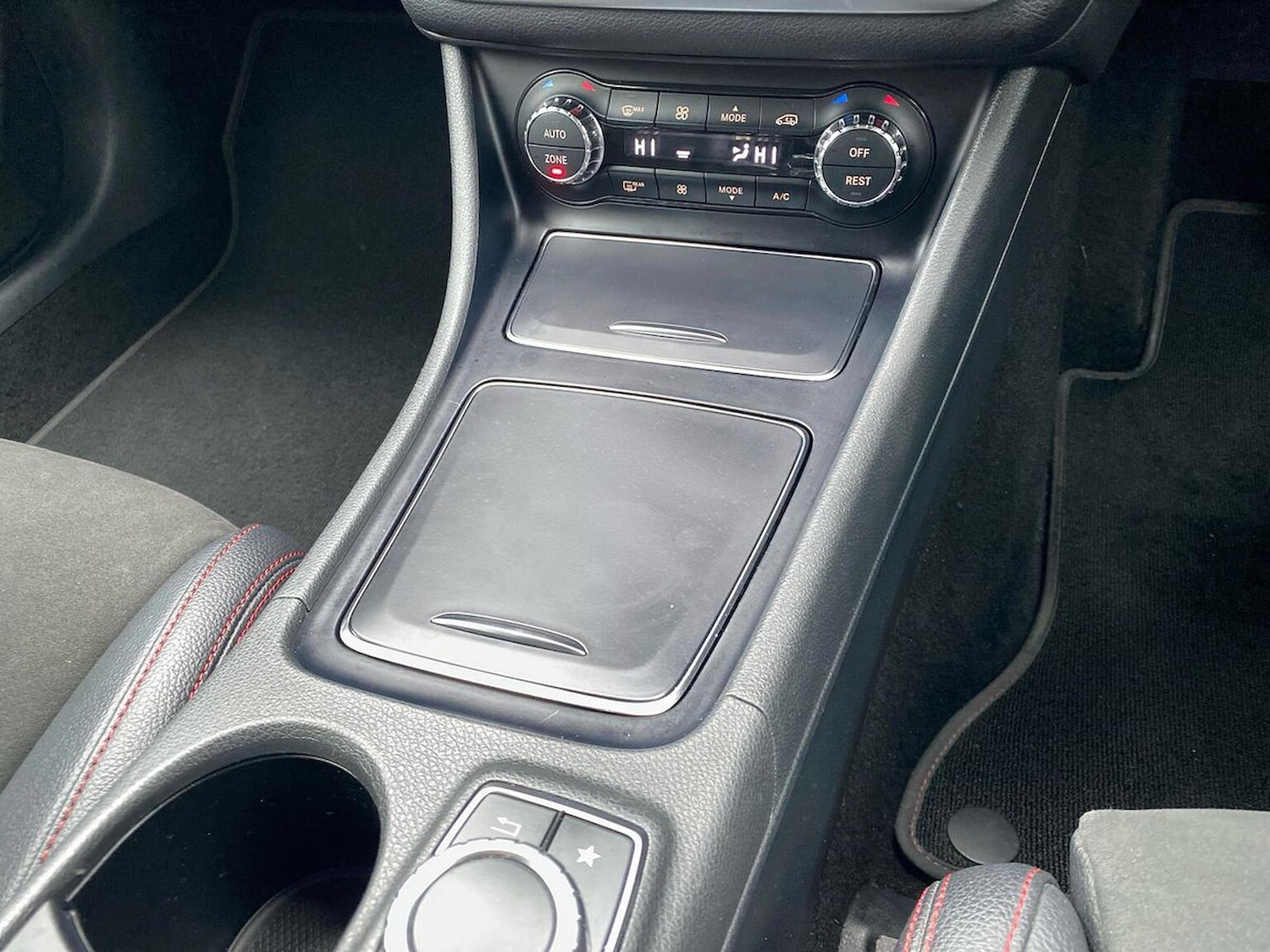 Used Mercedes-Benz GLA 2017 for sale - 76725930: Photo 13