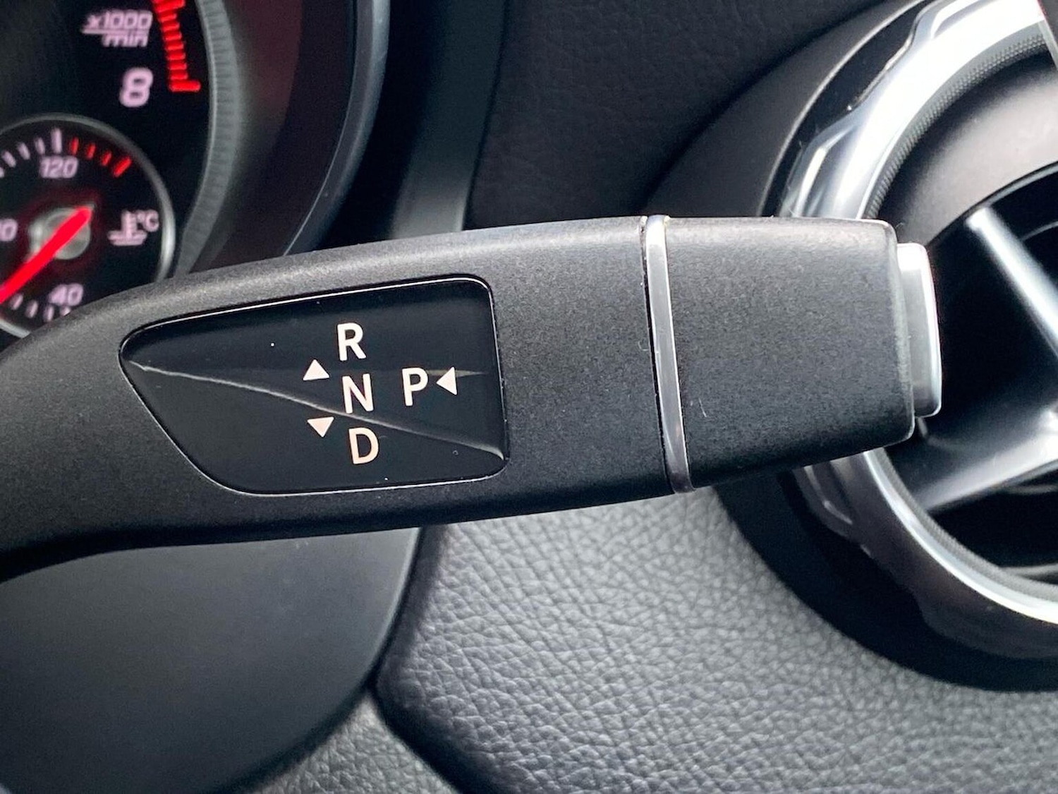 Used Mercedes-Benz GLA 2017 for sale - 76725930: Photo 28