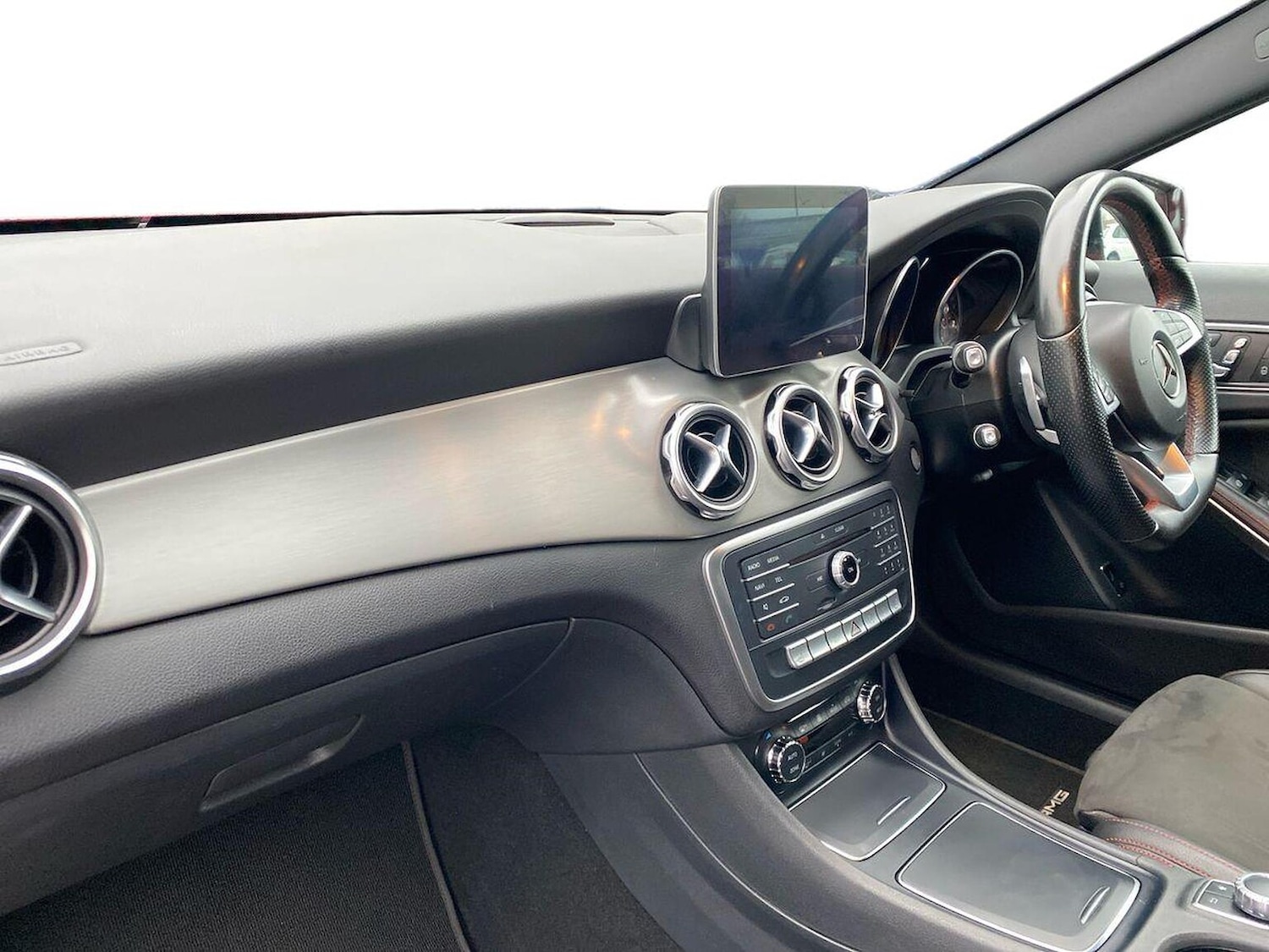 Used Mercedes-Benz GLA 2017 for sale - 76725930: Photo 7