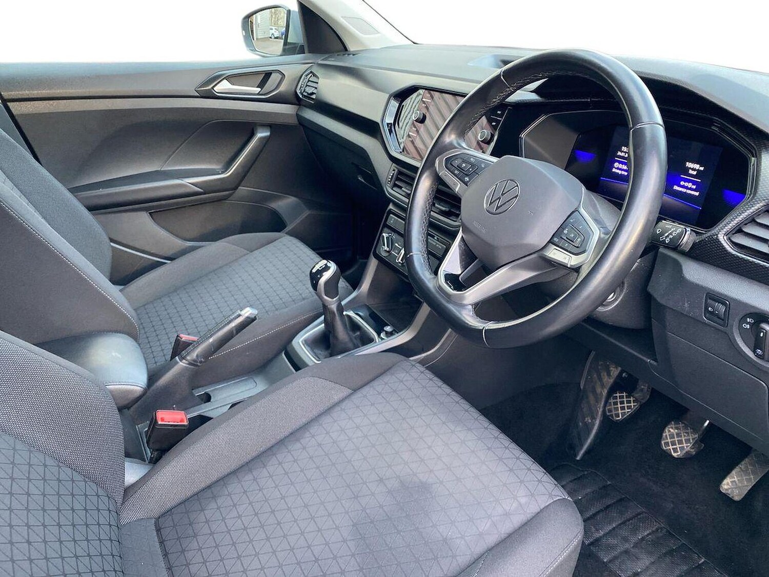 Used Volkswagen T-Cross 2022 for sale - 77759332: Photo 15