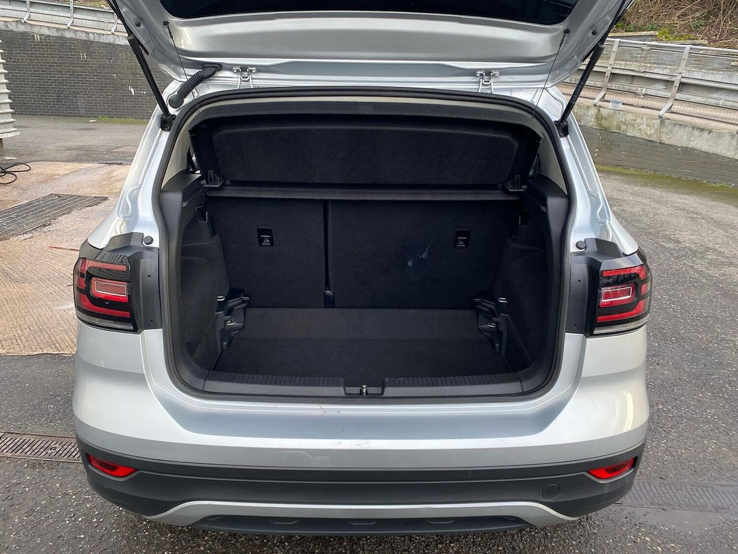 Used Volkswagen T-Cross 2022 for sale - 77759332: Photo 17