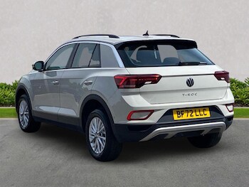 Used Volkswagen T-Roc 2023 for sale - 78815885: Photo