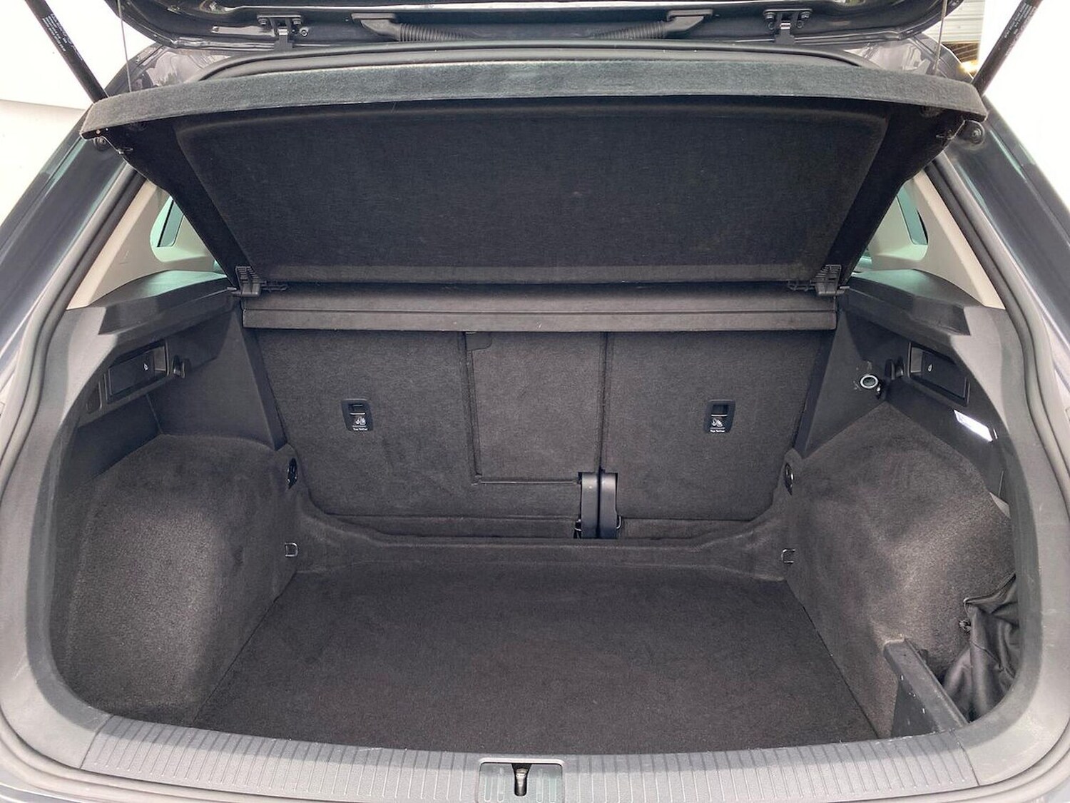Used Volkswagen Tiguan 2023 for sale - 76159520: Photo 17