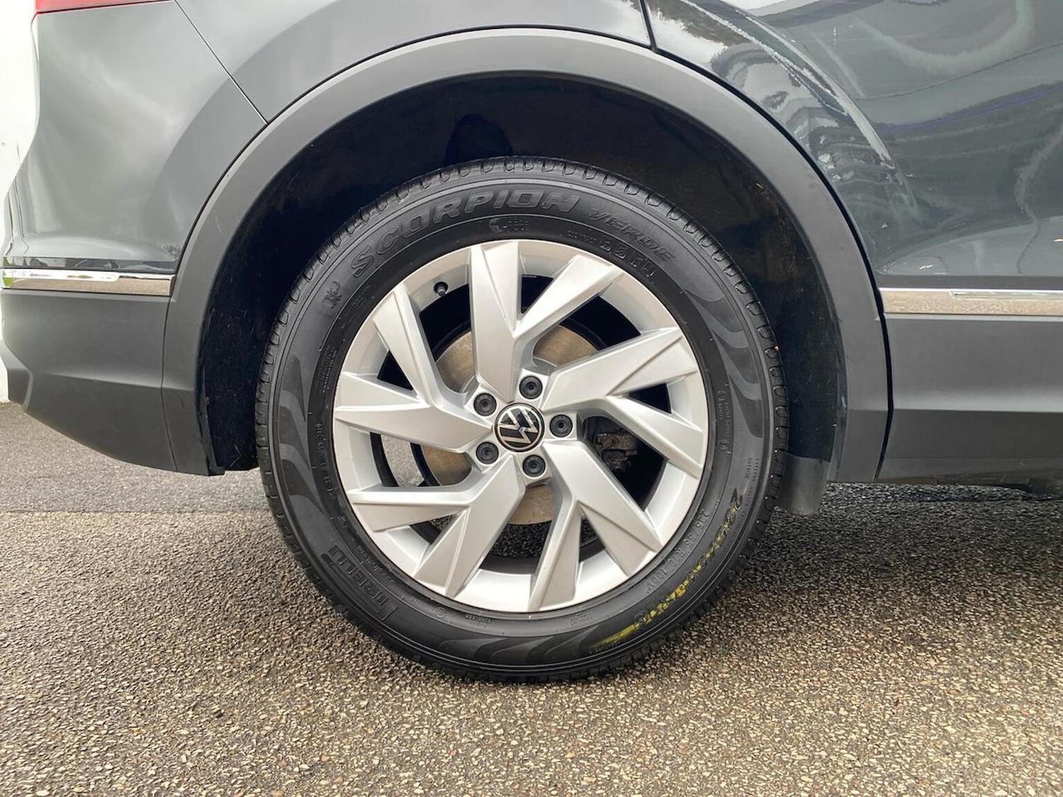 Used Volkswagen Tiguan 2023 for sale - 76159520: Photo 6