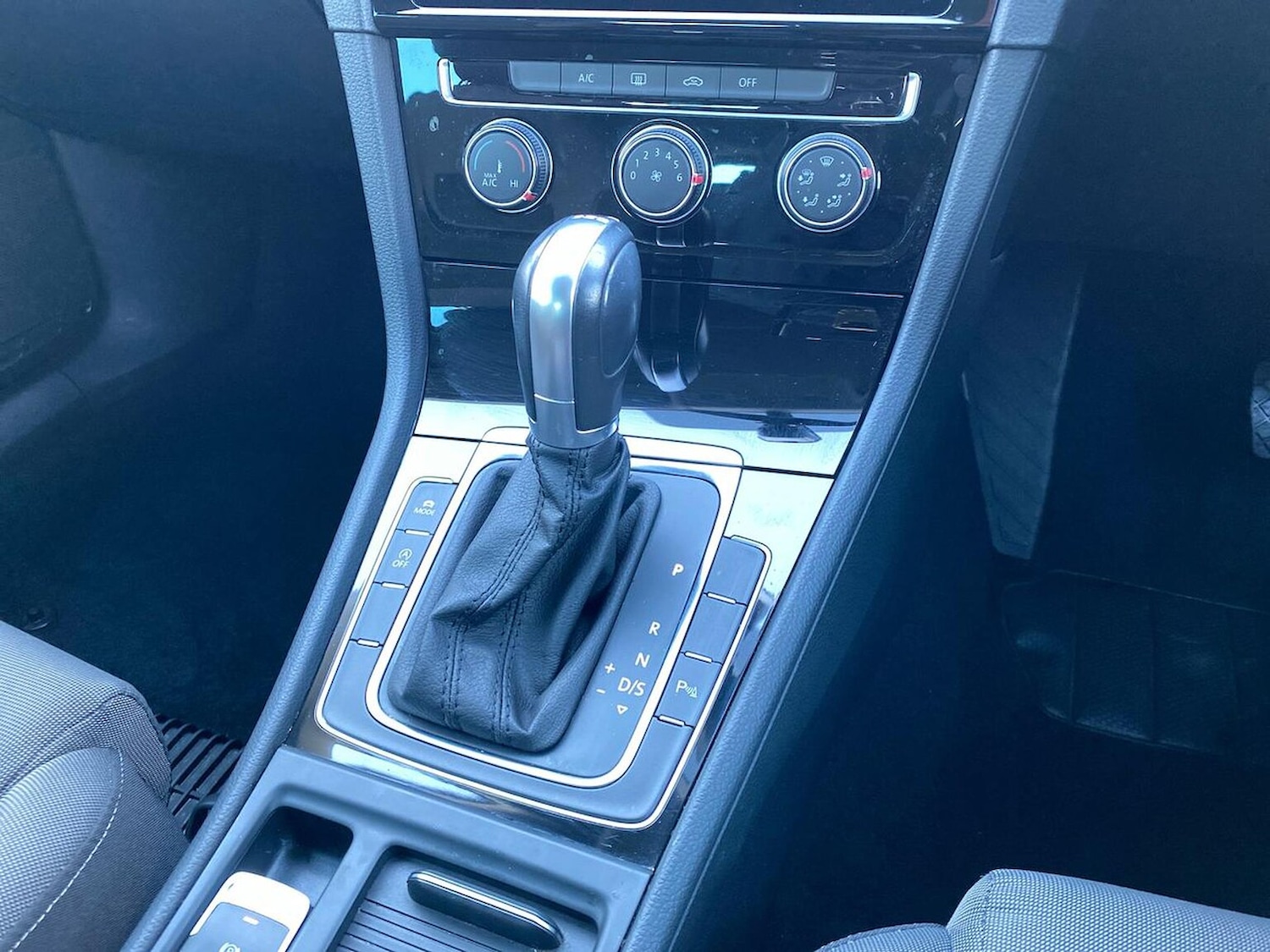 Used Volkswagen Golf 2019 for sale - 76628214: Photo 13