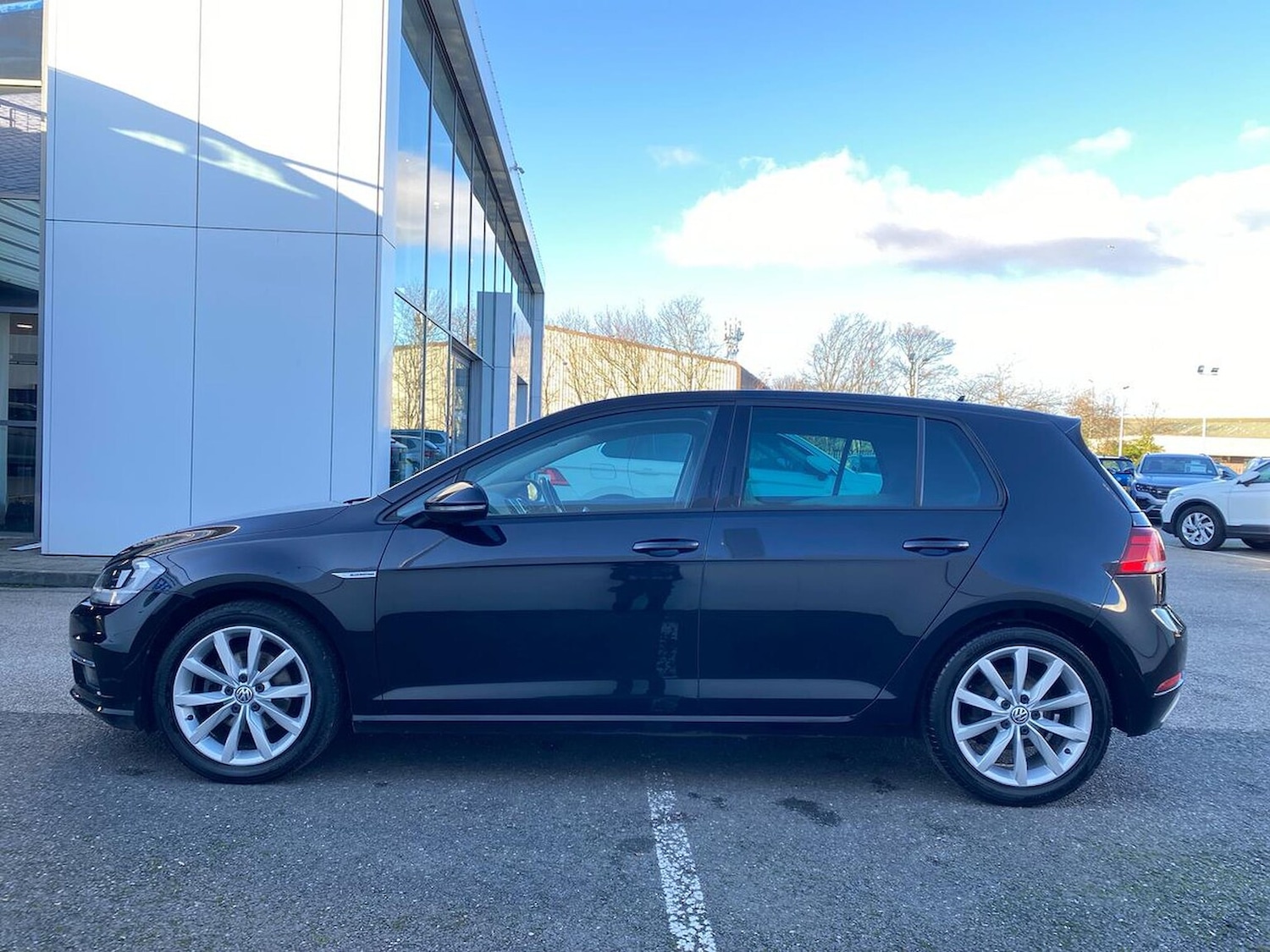 Used Volkswagen Golf 2019 for sale - 76628214: Photo 19
