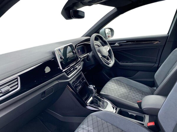 Used Volkswagen T-Roc 2025 for sale - 75651703: Photo 7