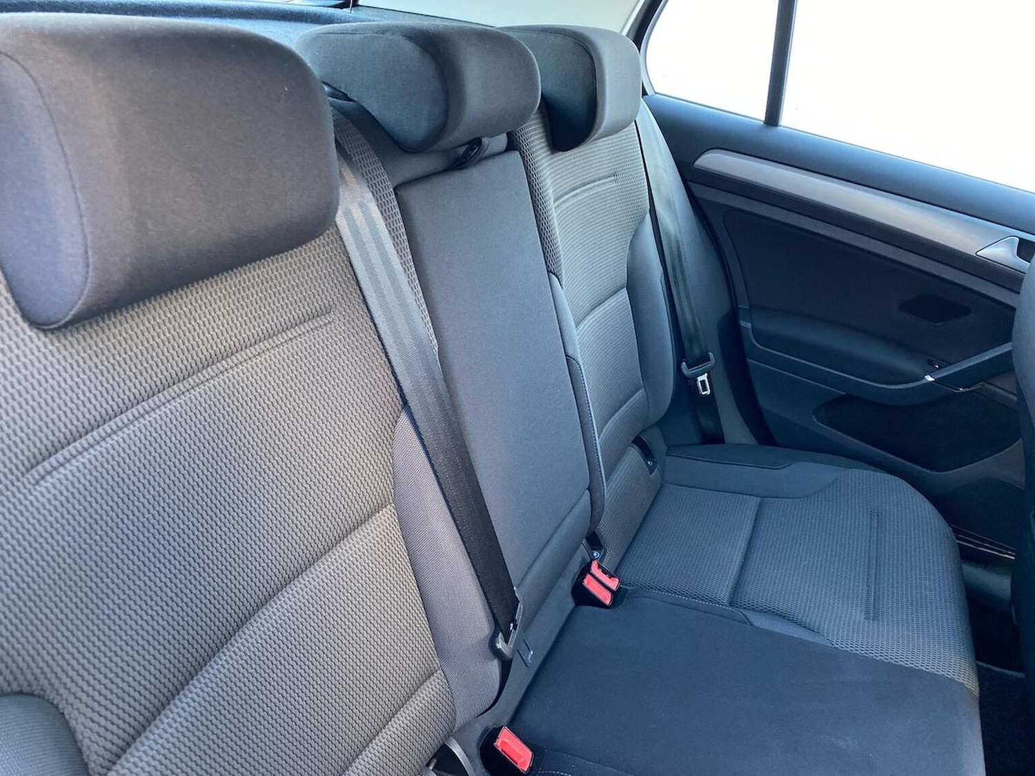 Used Volkswagen Golf 2017 for sale - 76963536: Photo 16