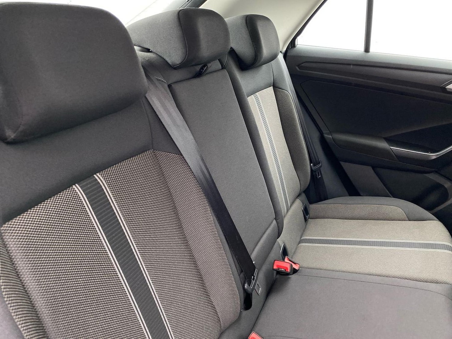 Used Volkswagen T-Roc 2019 for sale - 76490535: Photo 16