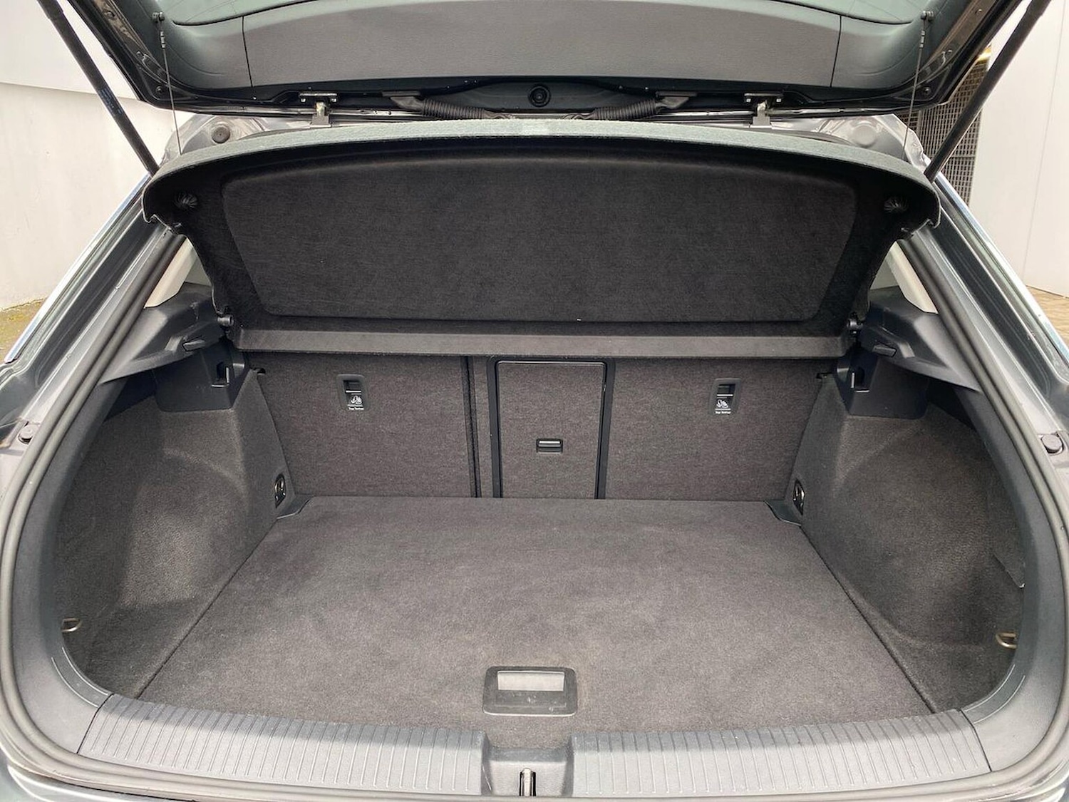 Used Volkswagen T-Roc 2019 for sale - 76490535: Photo 17