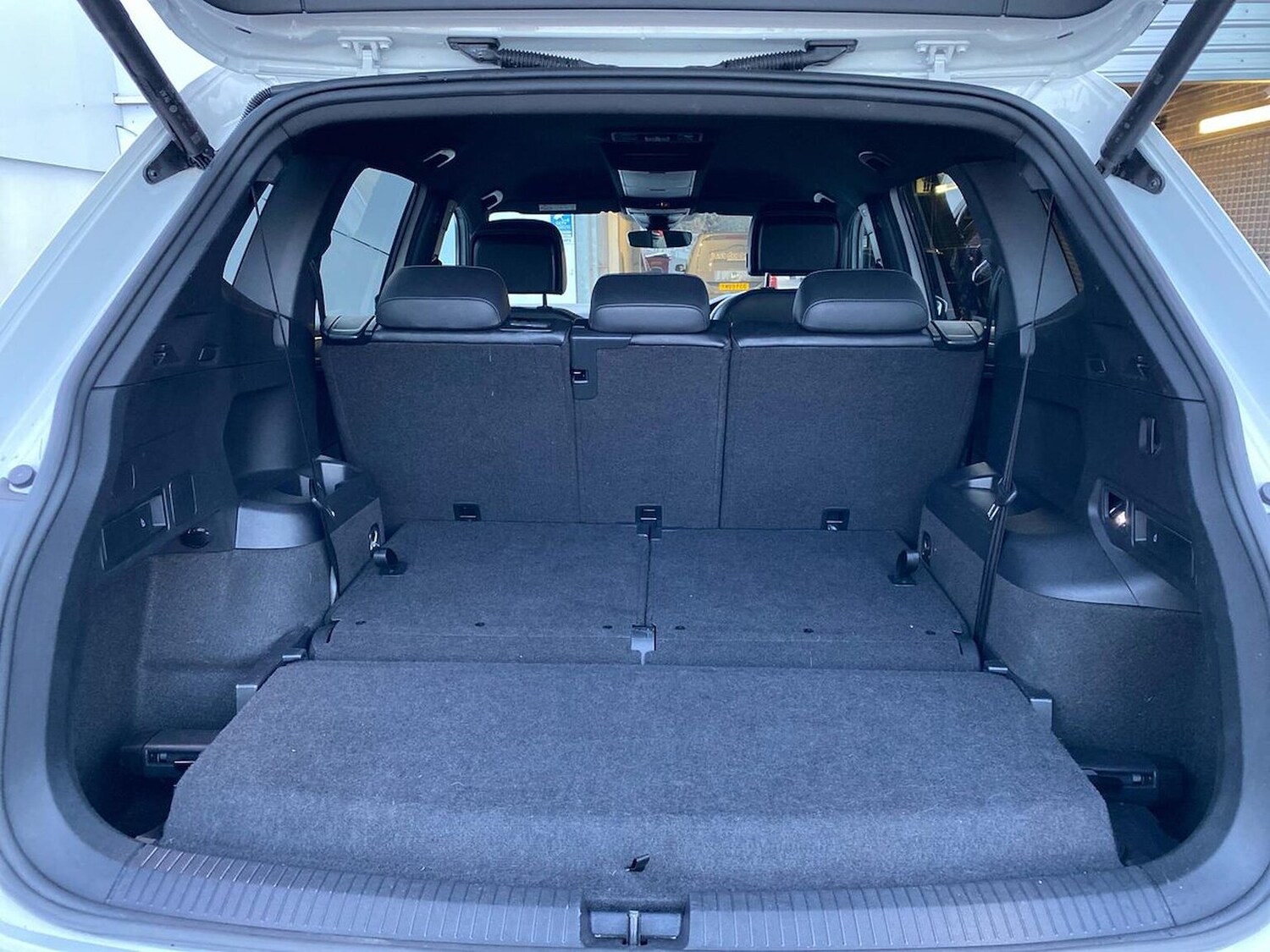 Used Volkswagen Tiguan Allspace 2023 for sale - 76791838: Photo 17