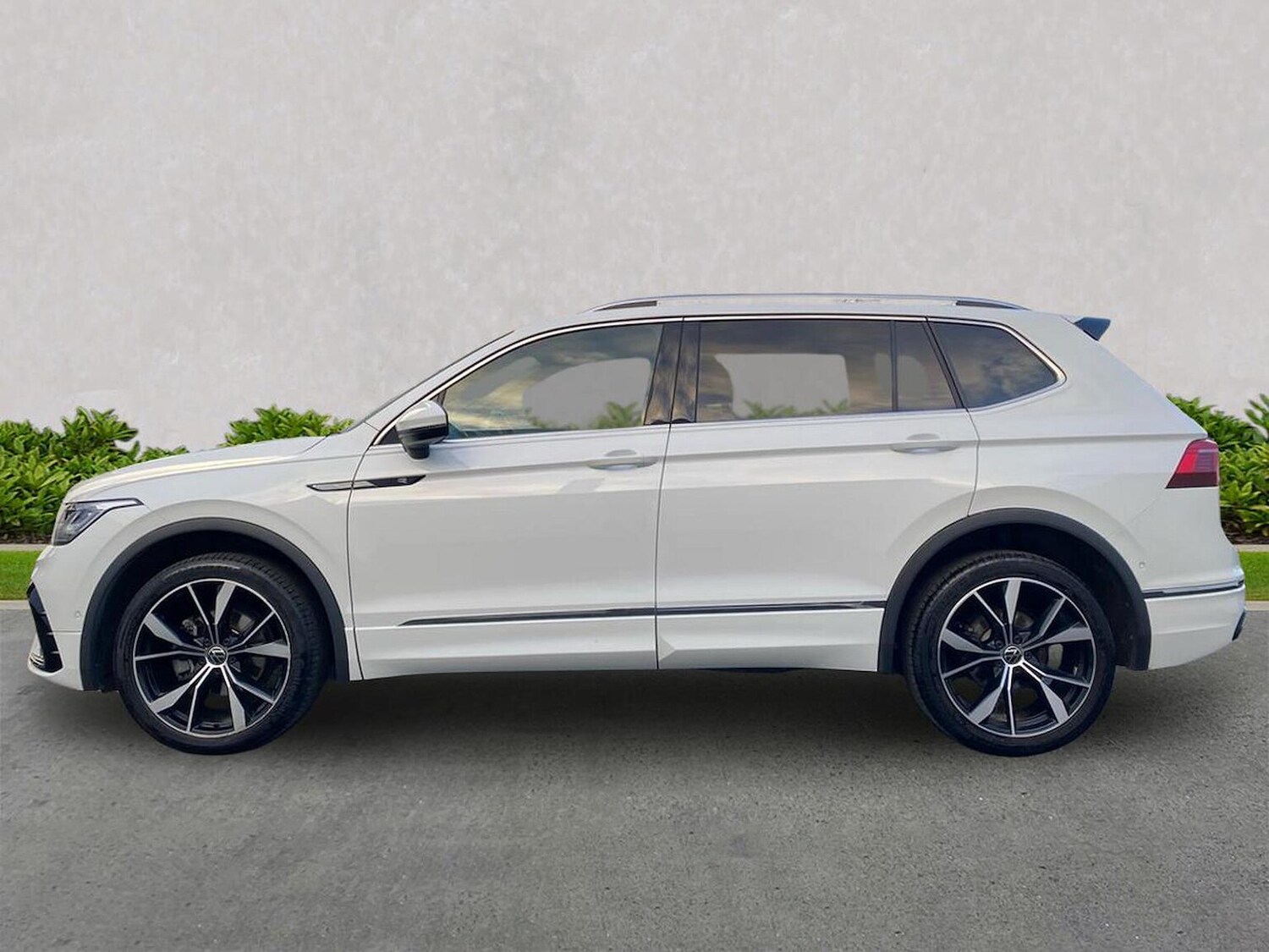 Used Volkswagen Tiguan Allspace 2023 for sale - 76791838: Photo 19