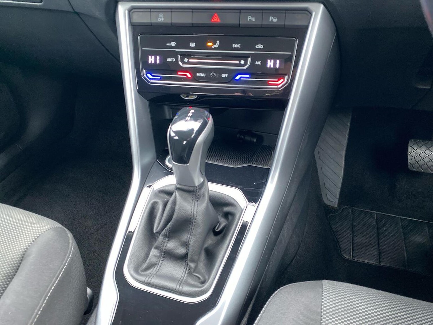 Used Volkswagen T-Roc 2022 for sale - 77830503: Photo 13